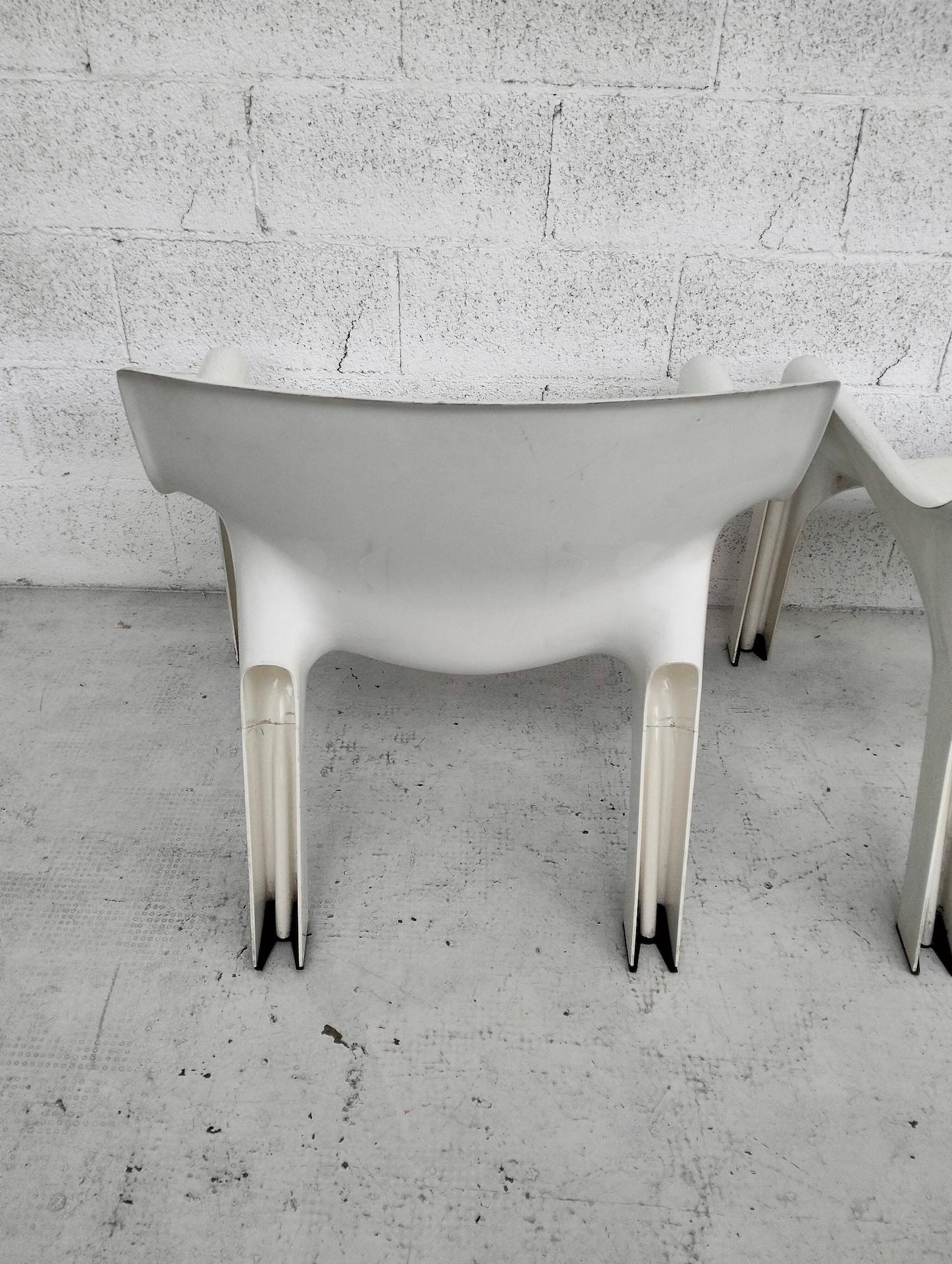 Juego de 2 sillones de plástico blanco modelo 