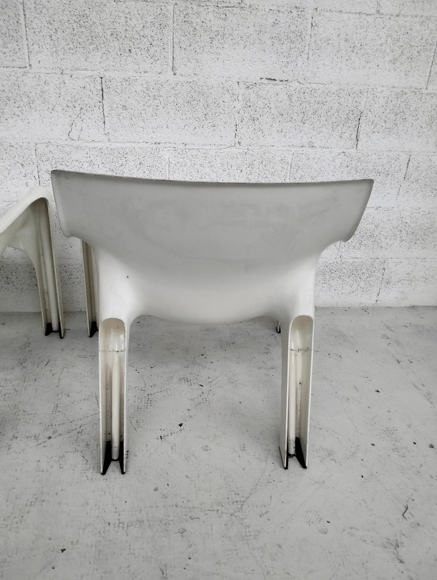 Juego de 2 sillones de plástico blanco modelo 