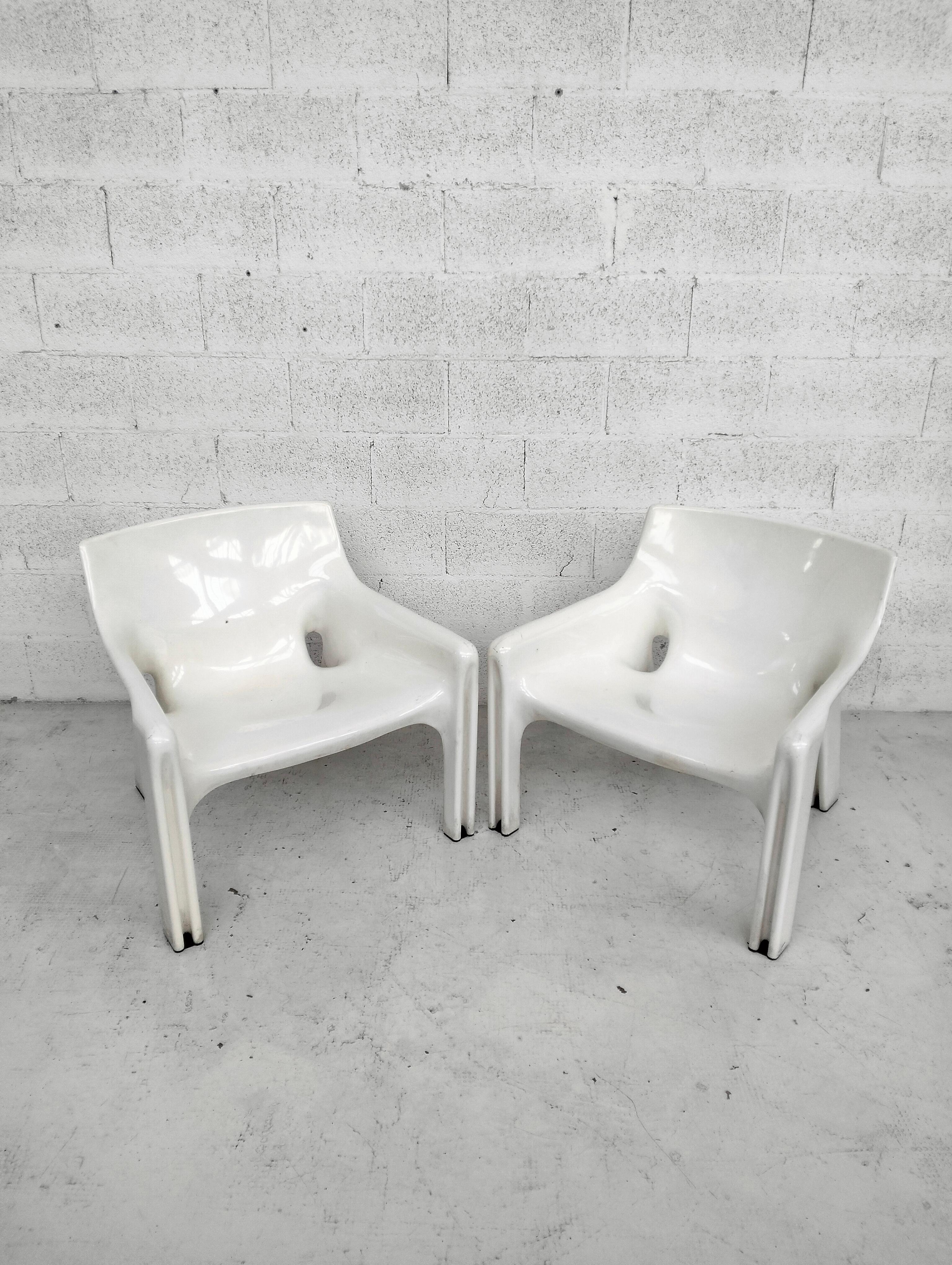 Juego de 2 sillones de plástico blanco modelo 