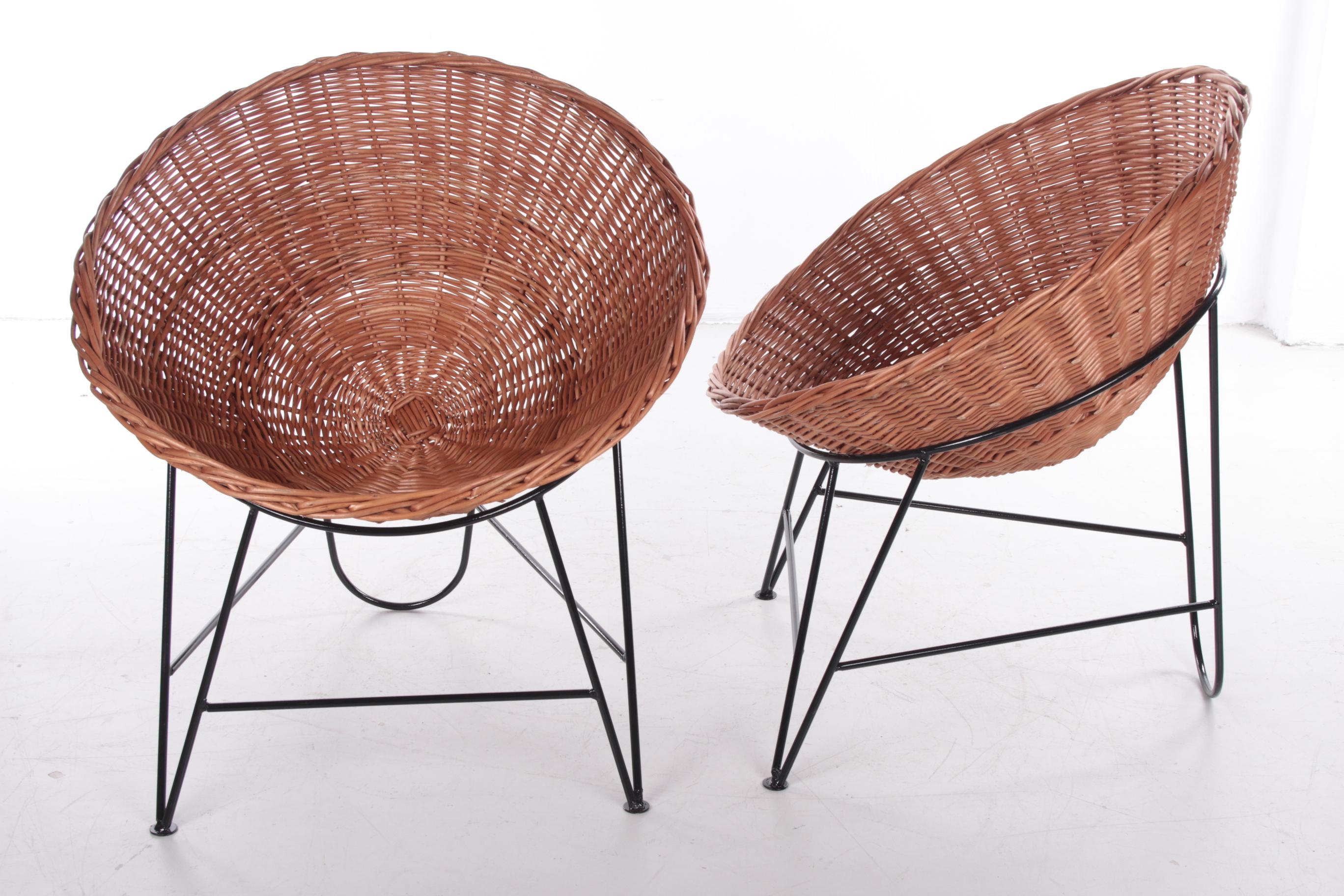 Set of 2 Wicker chairs  of Mathieu Matégot, France, 1950 In Good Condition In Oostrum-Venray, NL