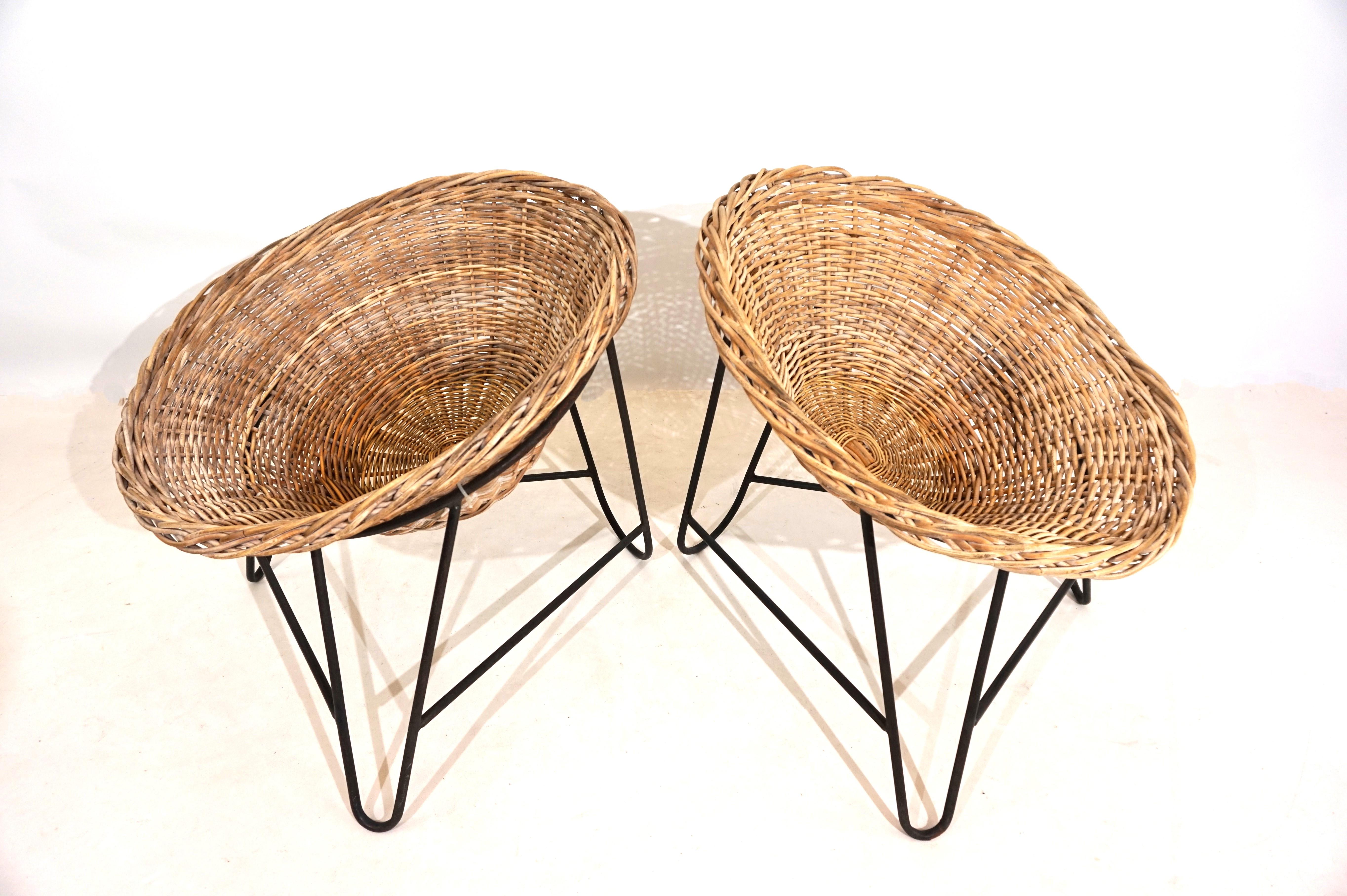 Mid-Century Modern Ensemble de 2 chaises en osier des années 60 en vente