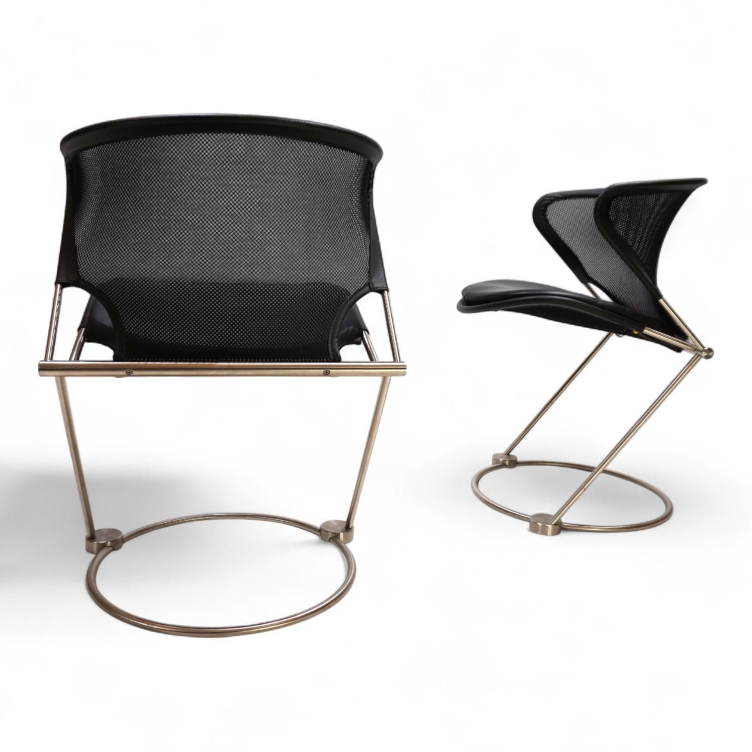 Postmoderno Set of 2 Wilkhahn Nuvola conference / dining room chairs by Herbert Ohl, 1980 in vendita