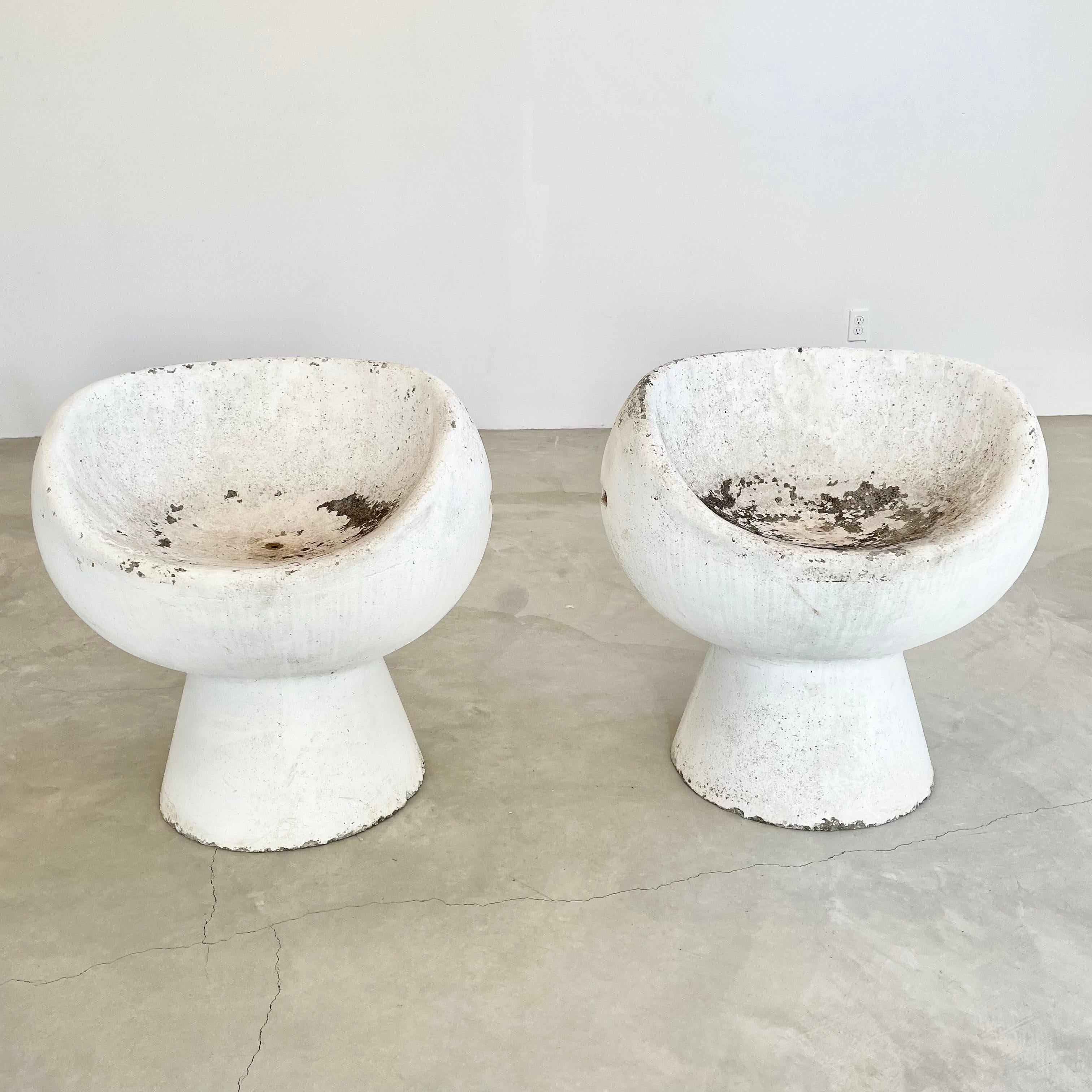 Swiss Set of 2 Willy Guhl Concrete Pod Chairs