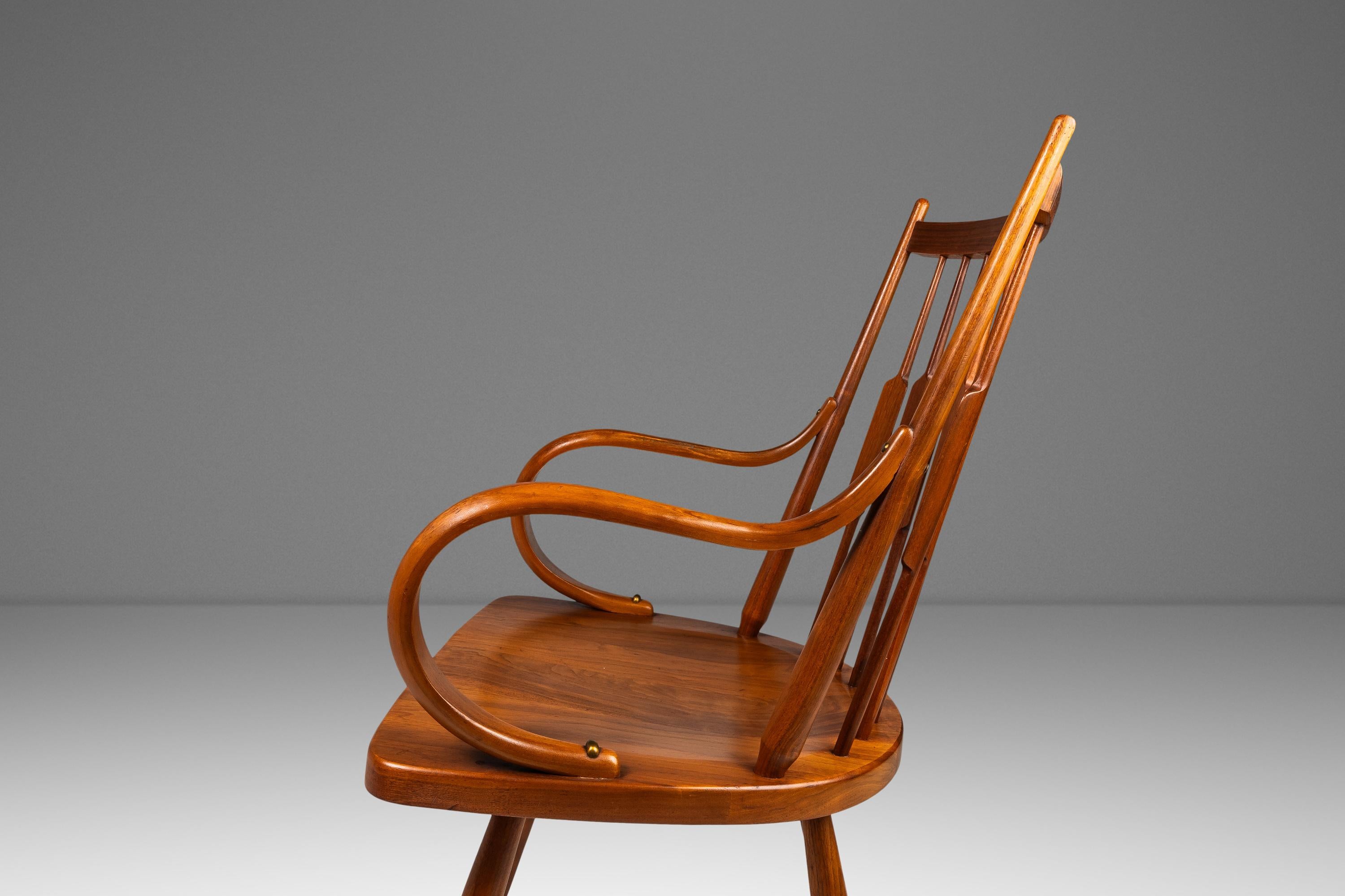 Set of 2 Windsor Chairs in Solid Walnut by Kipp Stewart for Drexel, USA, c. 1960 For Sale 9