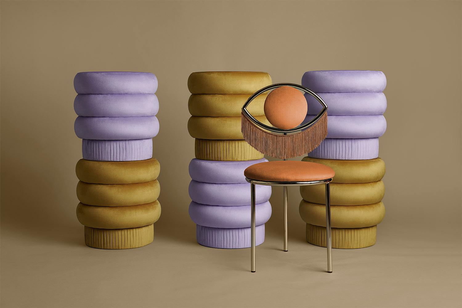 Set of 2 Wink Chairs by Masquespacio In New Condition In Geneve, CH