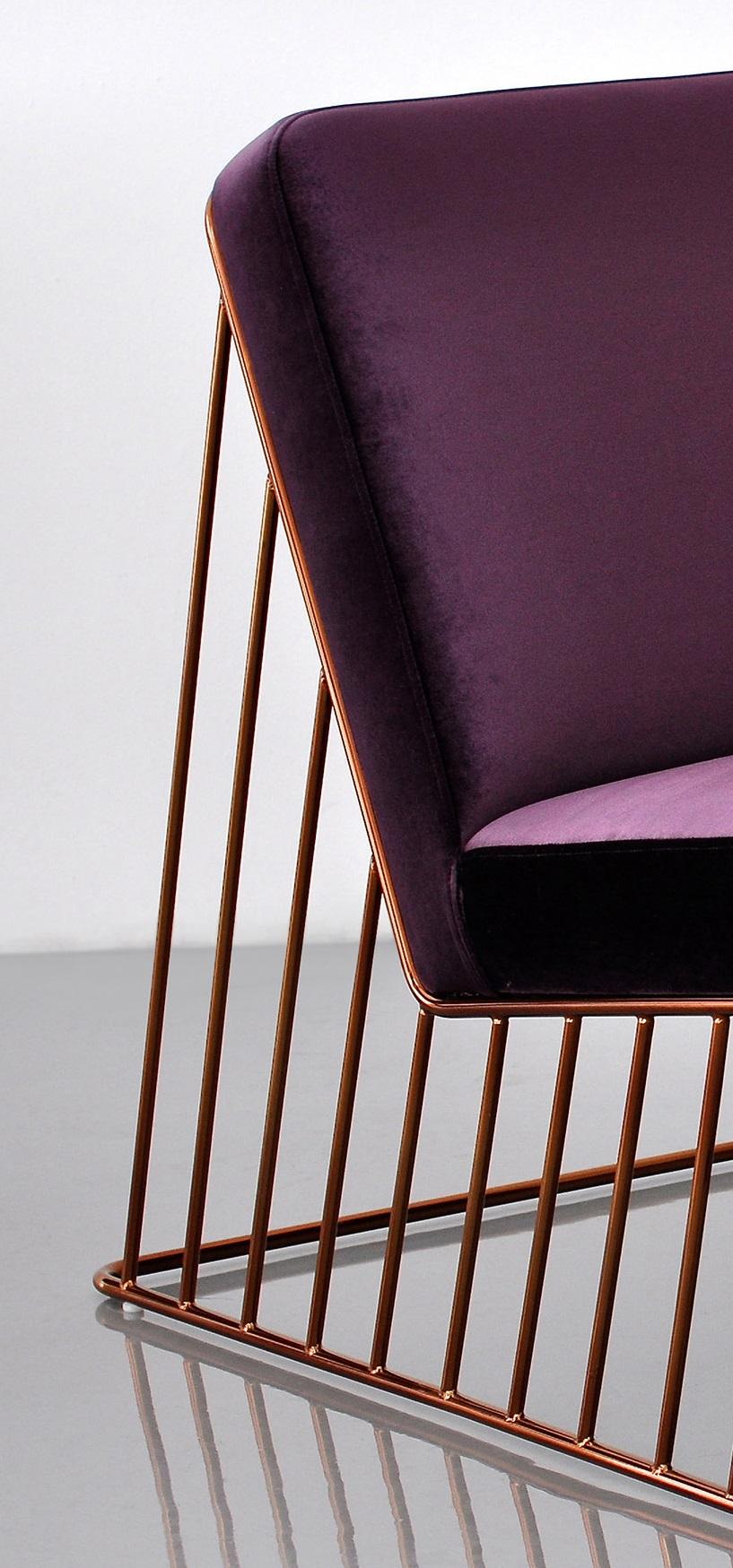 Moderno Set di 2 sedie e ottomane da interno Wired Italic Lounge Chair by Phase Design in vendita