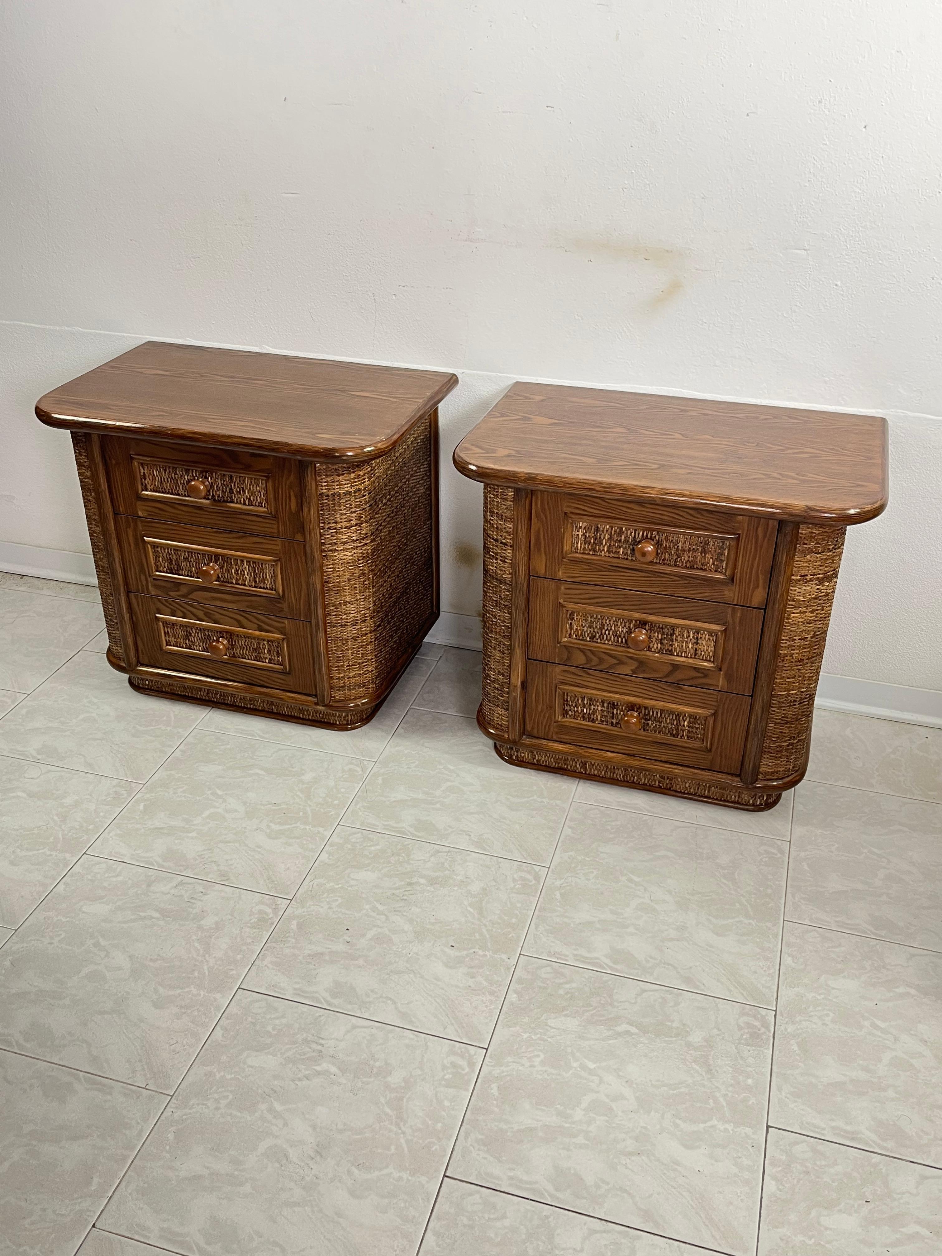Set di 2 comodini in Wood e Rattan, Made in Italy anni '70 in vendita 2