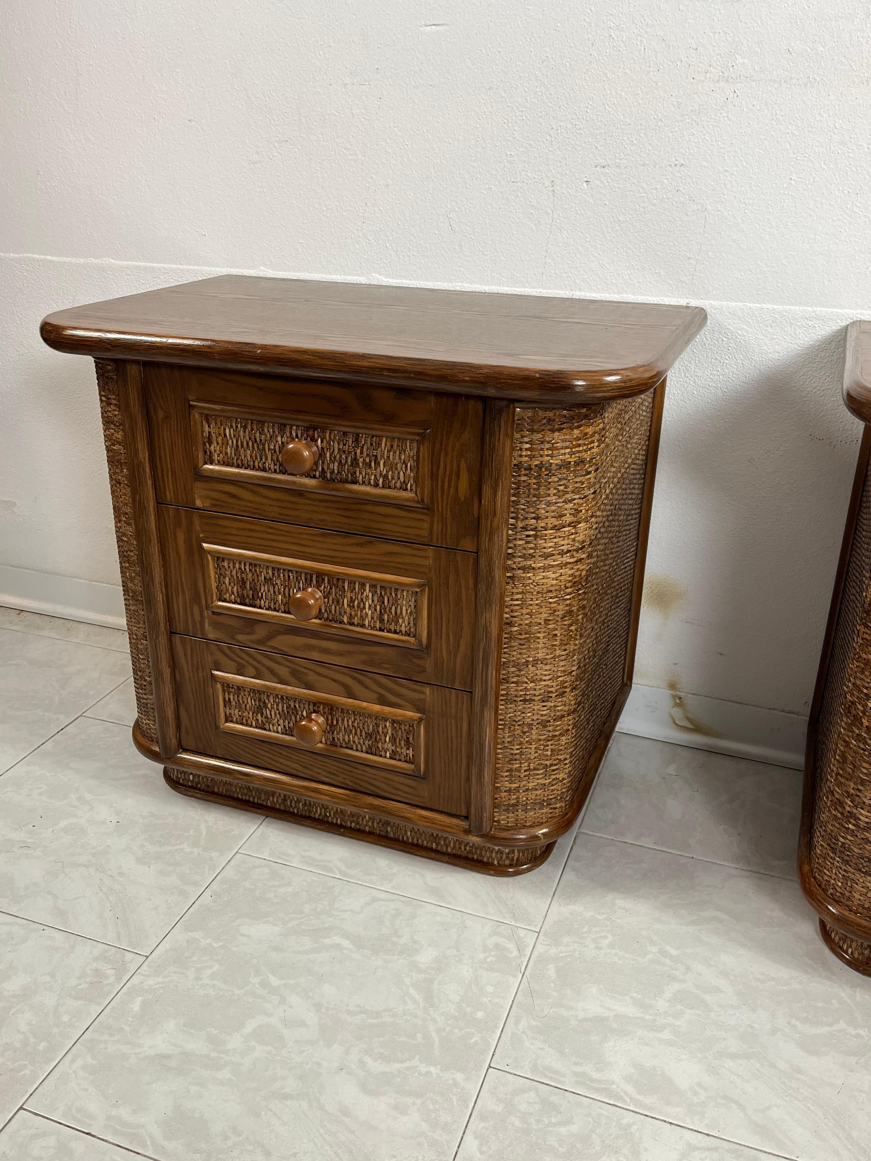 Set di 2 comodini in Wood e Rattan, Made in Italy anni '70 in vendita 4