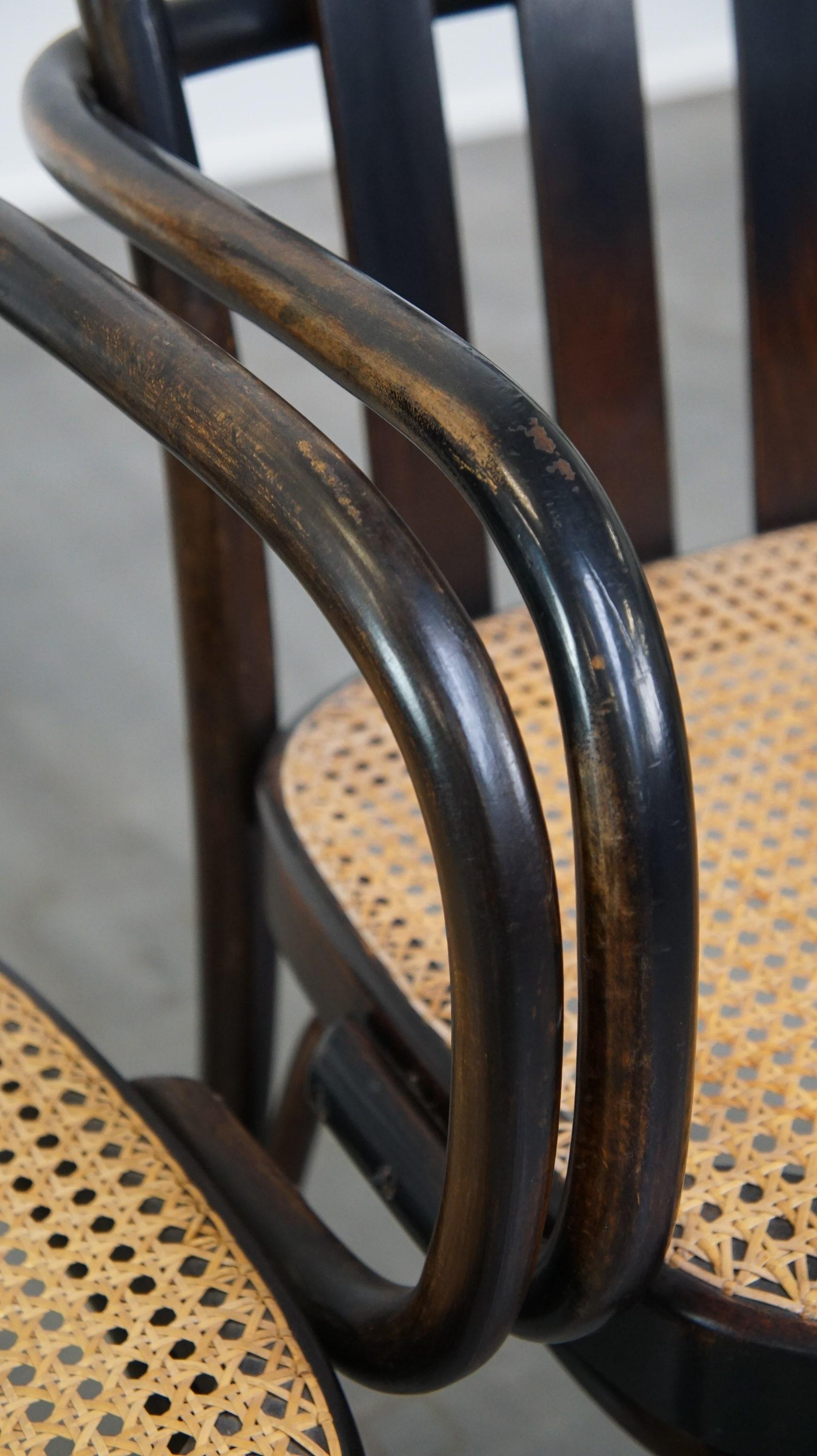 Set di 2 sedie da pranzo in legno con seduta intrecciata in vendita 2