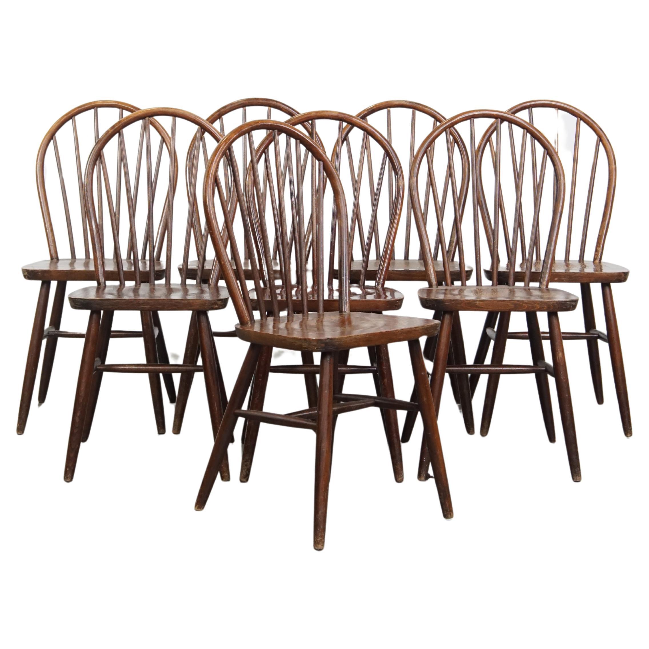 Set of 2 wooden Windsor slat chairs from the 70s in English style