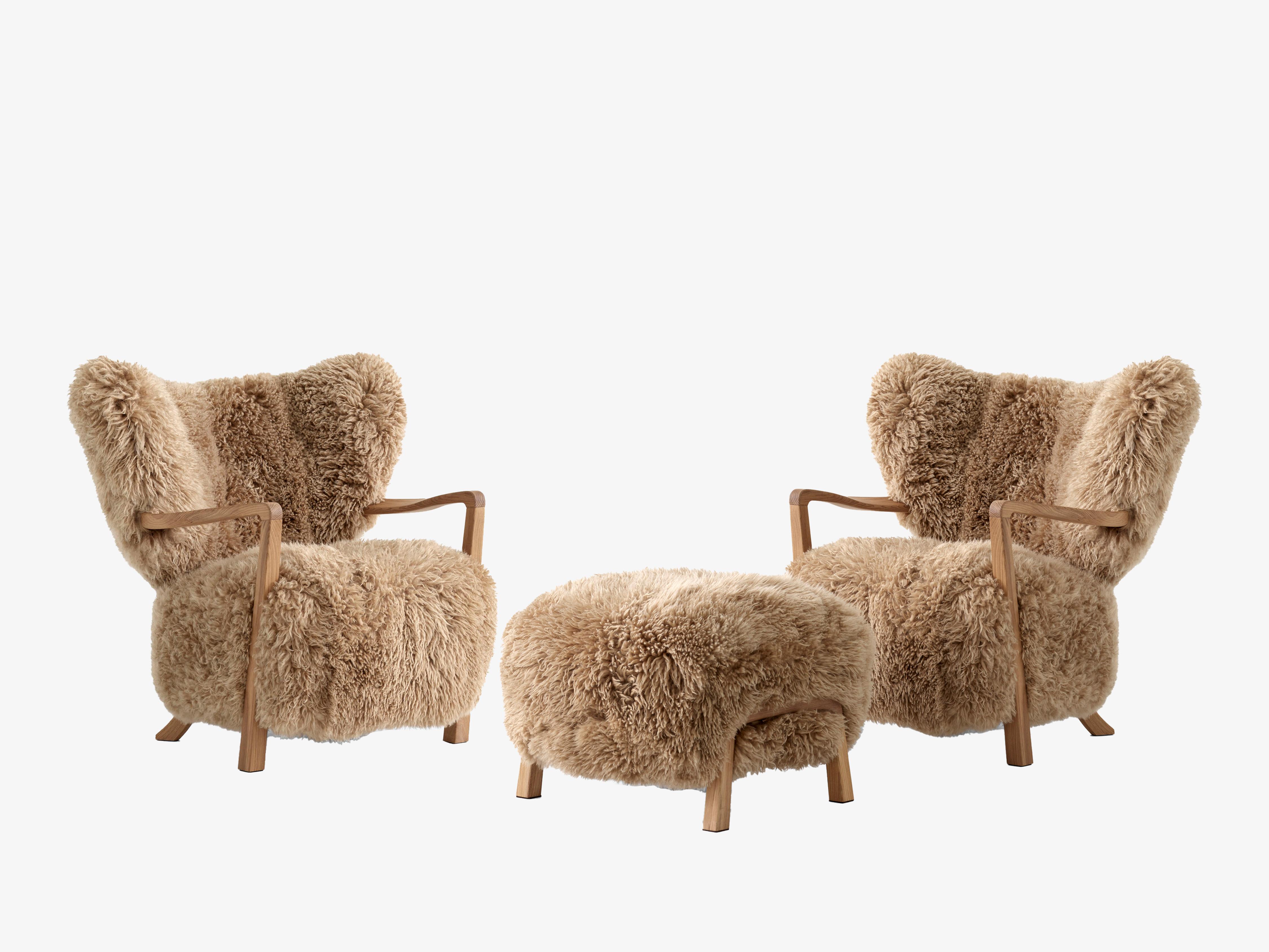 2er-Set Wulff Atd2 & Pouf Atd3 aus Schafsleder Honey/Oak für &Tradition (Skandinavische Moderne) im Angebot