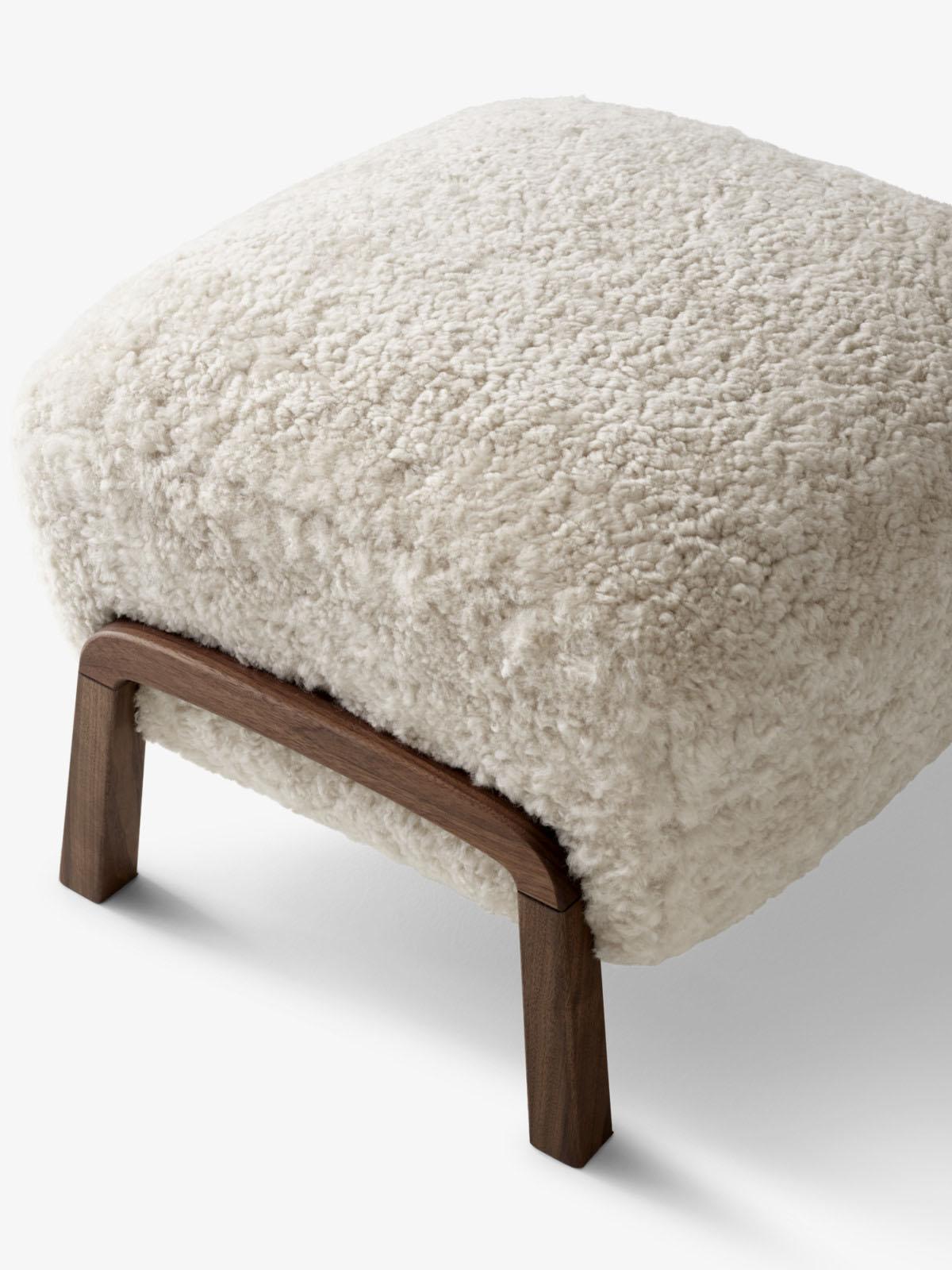 Set of 2 Wulff ATD2 & Pouf ATD3 in Sheepskin Moonlight & Walnut for & Tradition For Sale 2