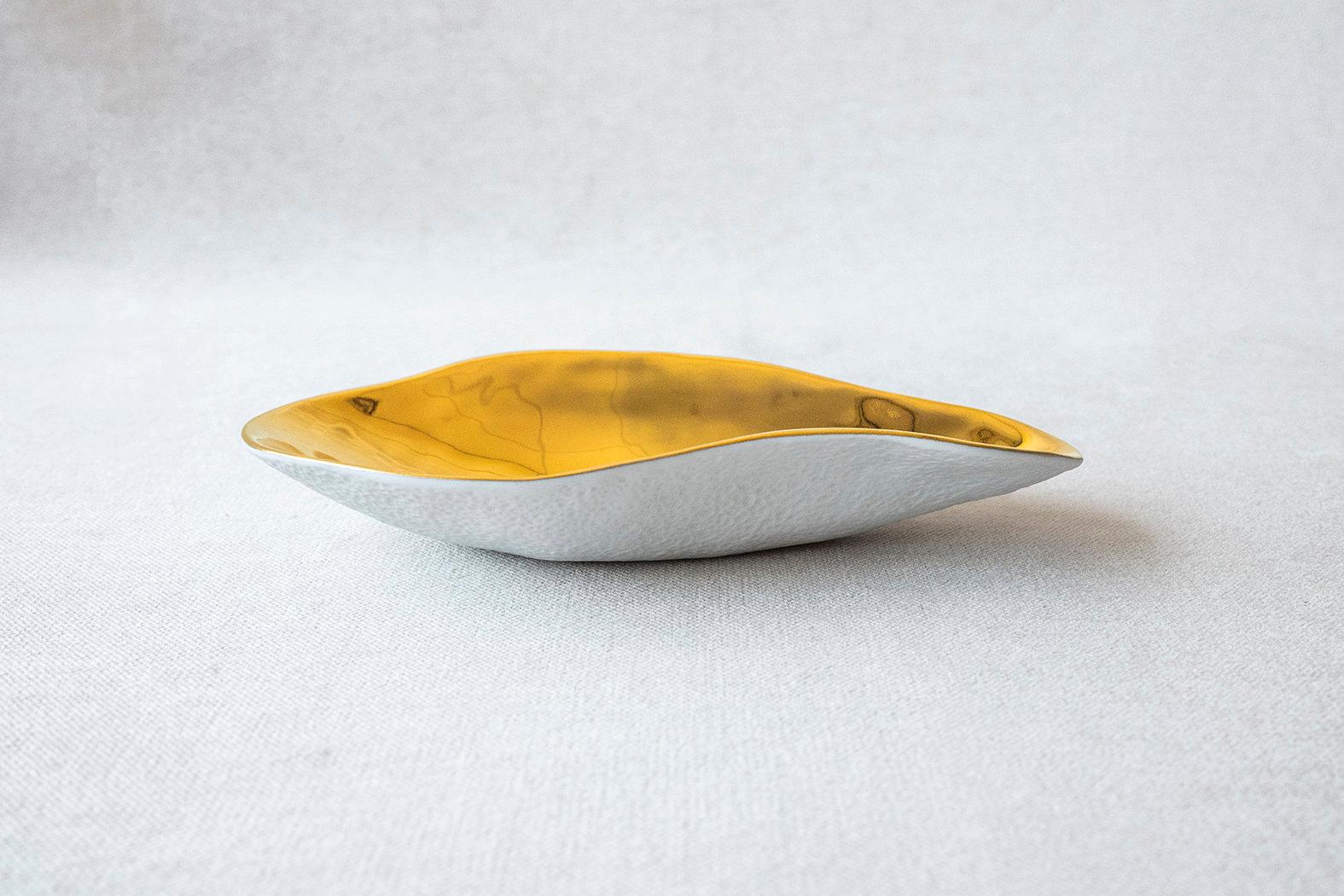 Contemporary Set of 2 x Indulge nº3 / Gold / Side Dish, Handmade Porcelain Tableware For Sale