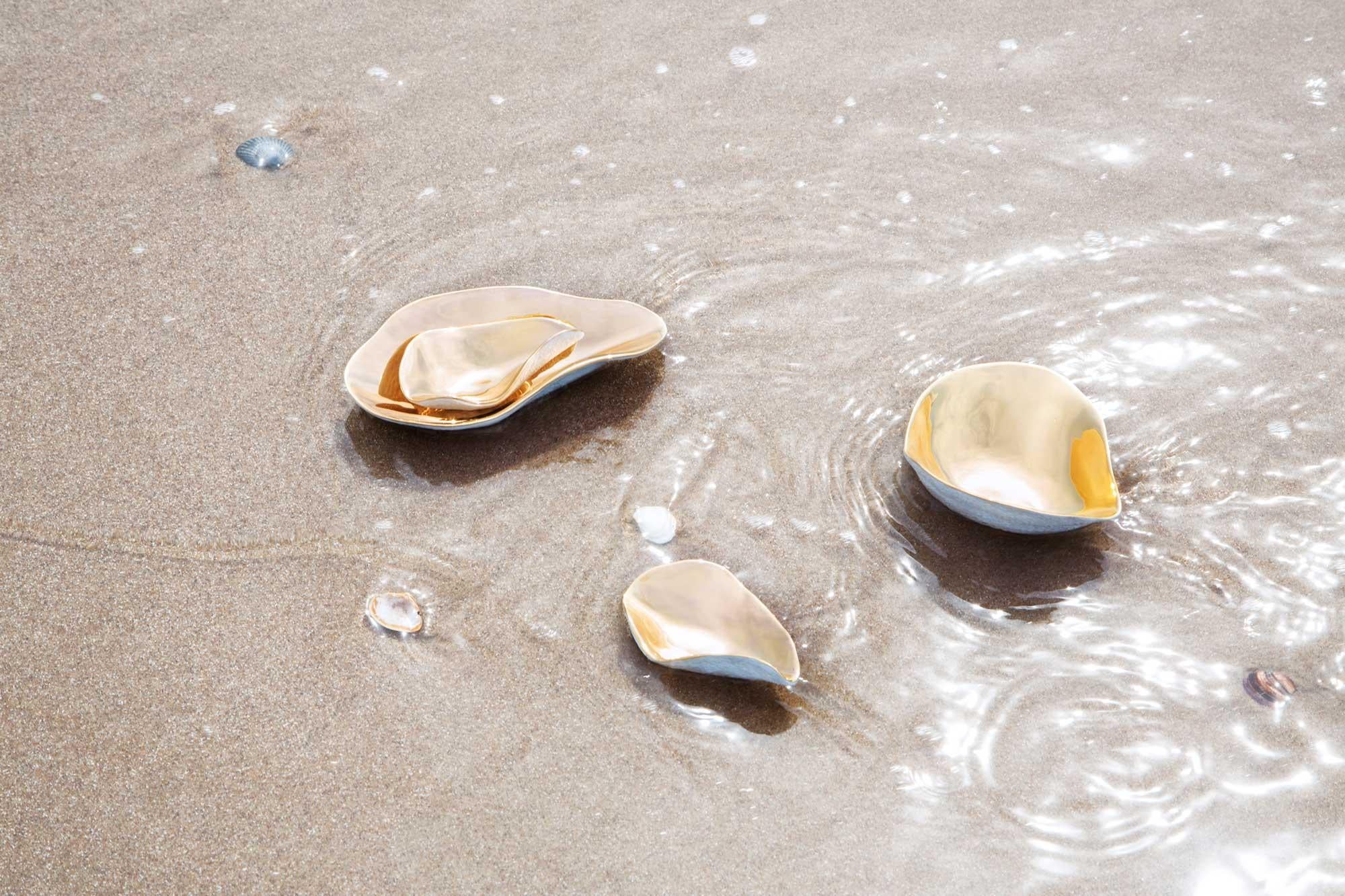 Set di 2 x Indulge nº3 / Oro / Piatto laterale, Stoviglie in porcellana fatte a mano in vendita 1