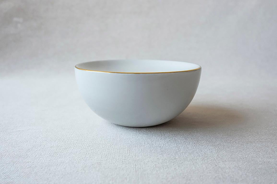 Set of 2 x Ovum, Nº8 / 24k Golden Rim/ Side Dish, Handmade Porcelain Tableware In New Condition For Sale In Amsterdam, NL