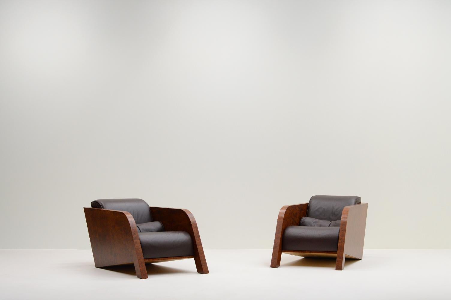 Set of 2 “Ypsilon” lounge chairs by Ulf Moritz, 1980s The Netherlands. The German designer lives and works in The Nederlands since 1962 and he is know for his fashion and curtain fabrics, upholstery, wall covering, rugs and interior accessories.