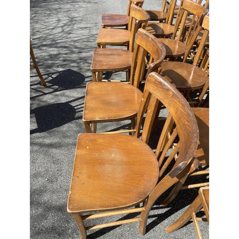 Set di 20 sedie da bistrot di Baumann, anni '60 in vendita 7