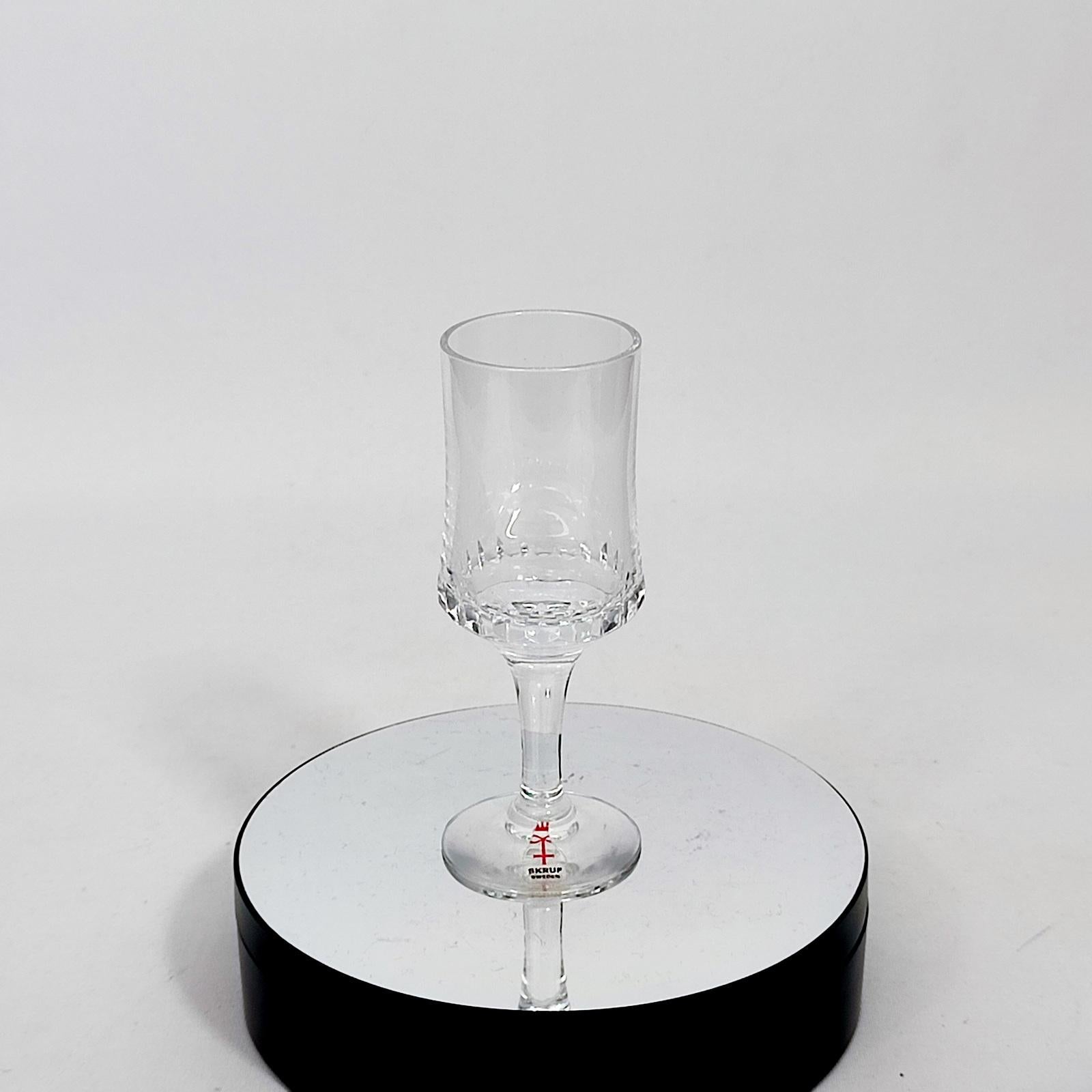 Set of 20 pcs Crystal Stem Glasses by Bengt Edenfalk For Sale 5