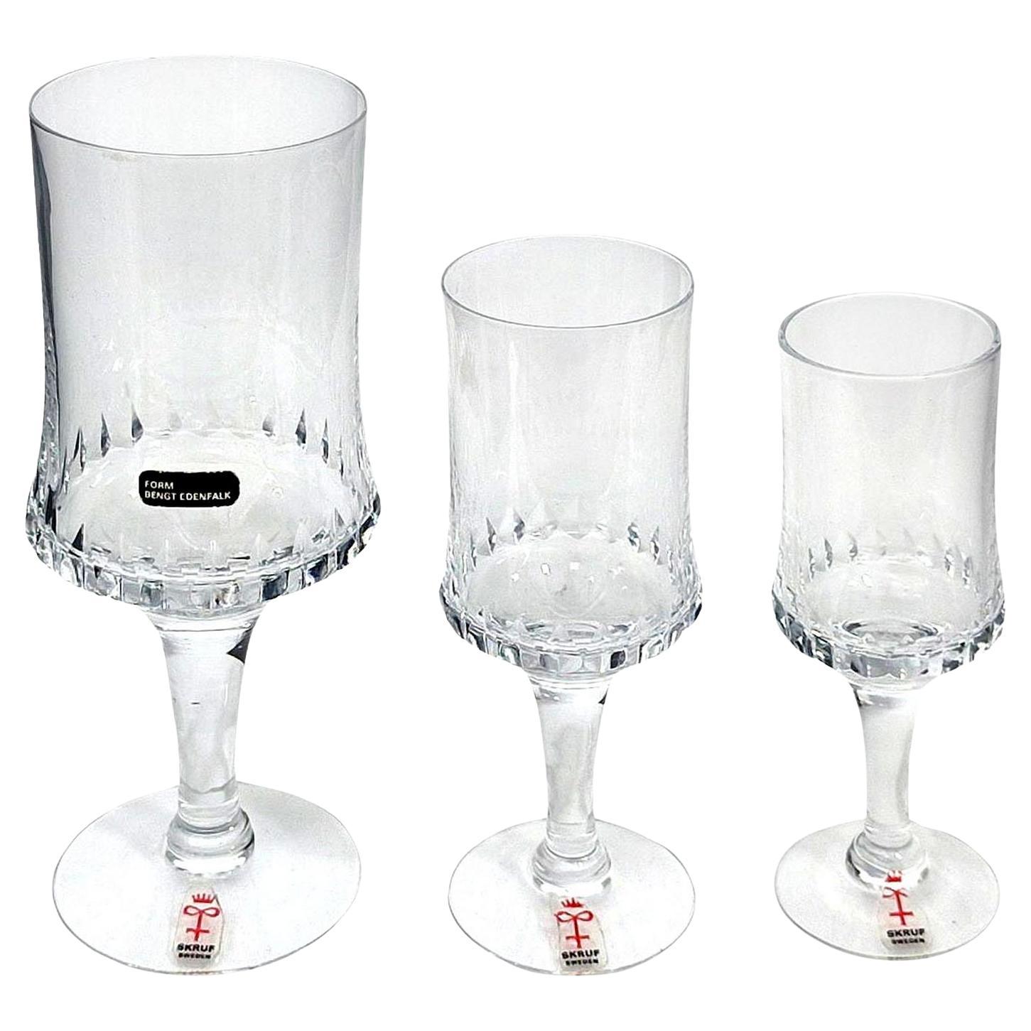 Set de 20 verres à pied en cristal par Bengt Edenfalk en vente