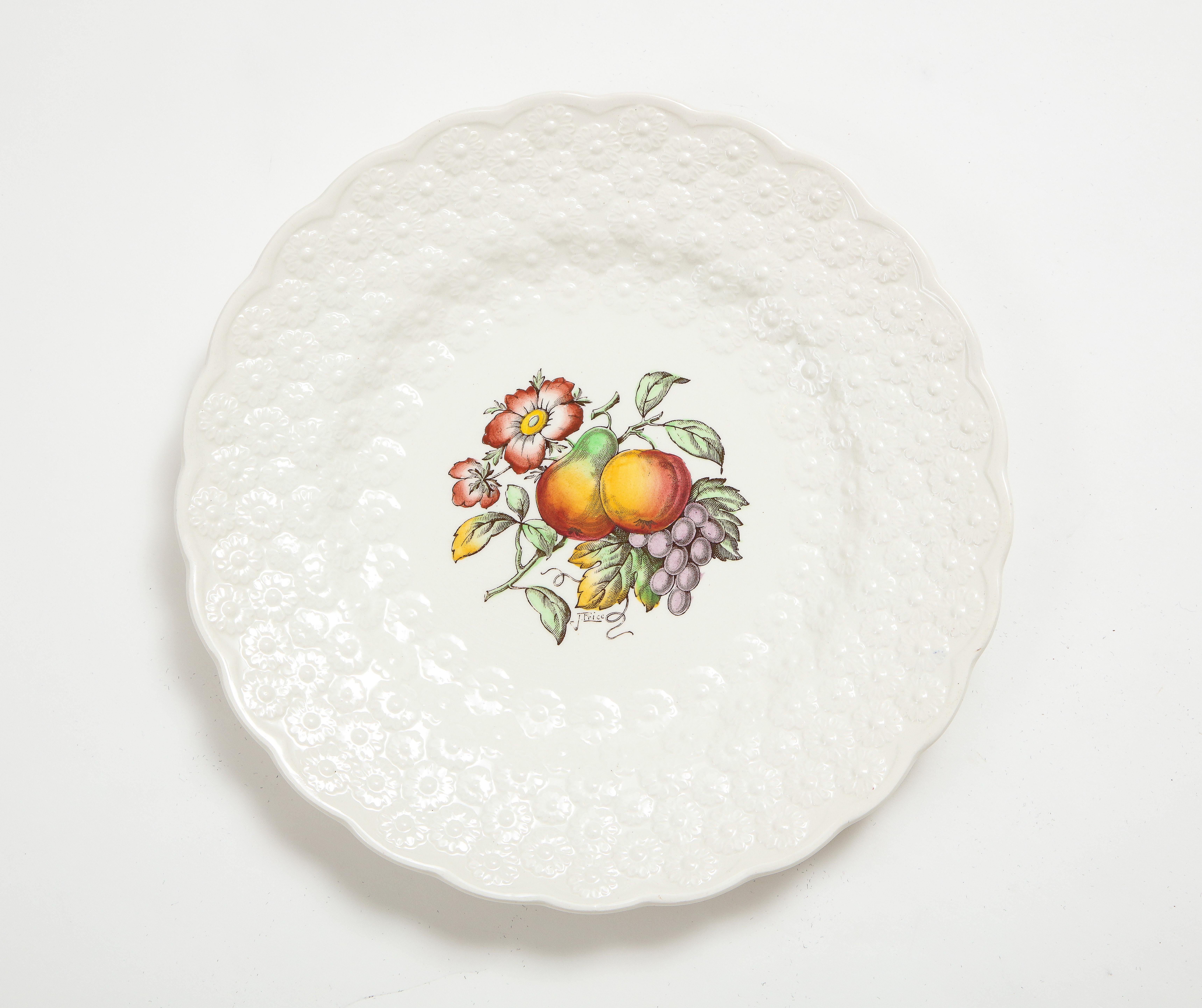 Set of 20 Spode Alden Plates In Good Condition For Sale In New York, NY