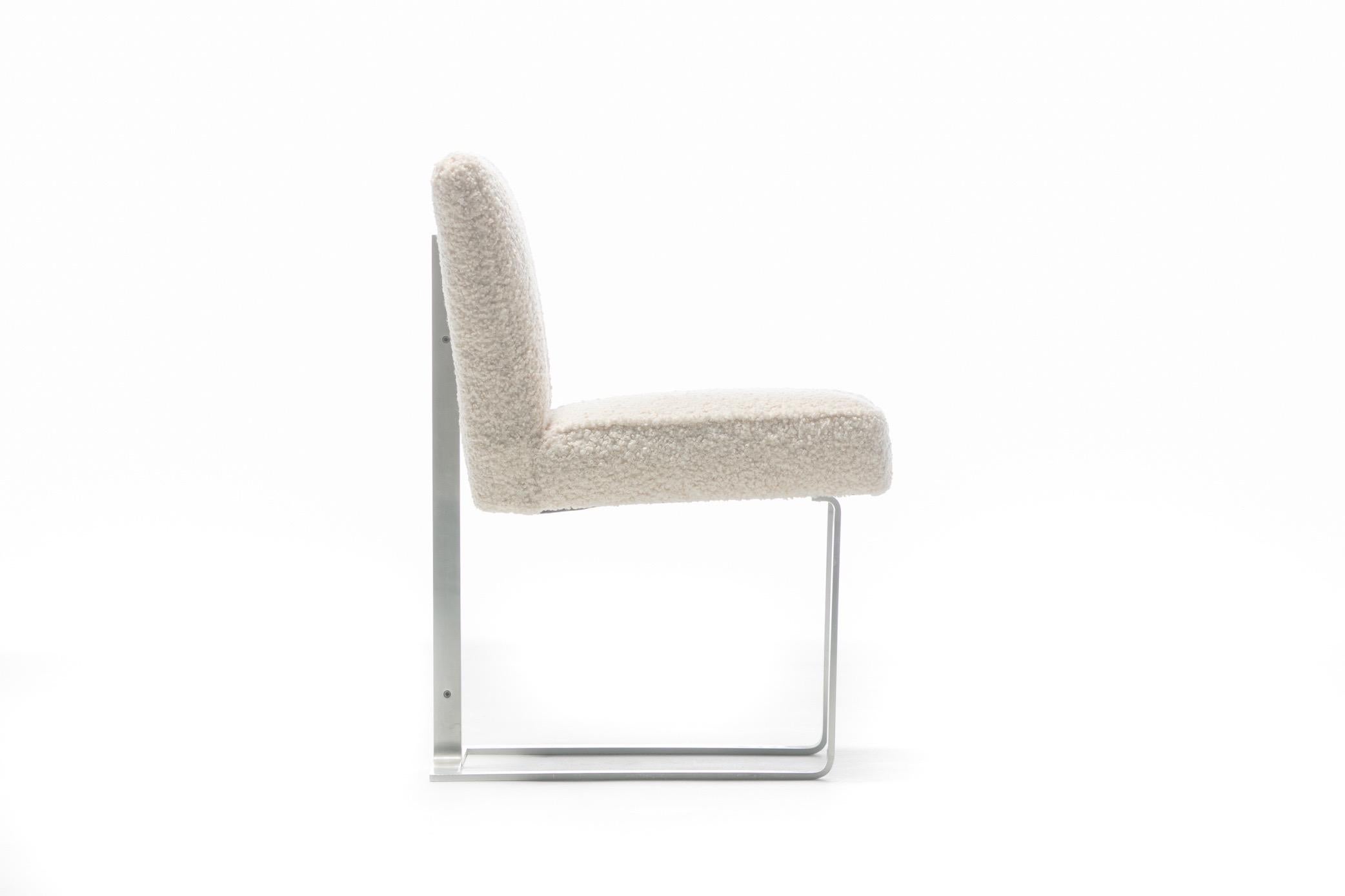Set of 20 Vladimir Kagan for Kagan-Dreyfuss Steel Dining Chairs in Ivory Bouclé For Sale 3