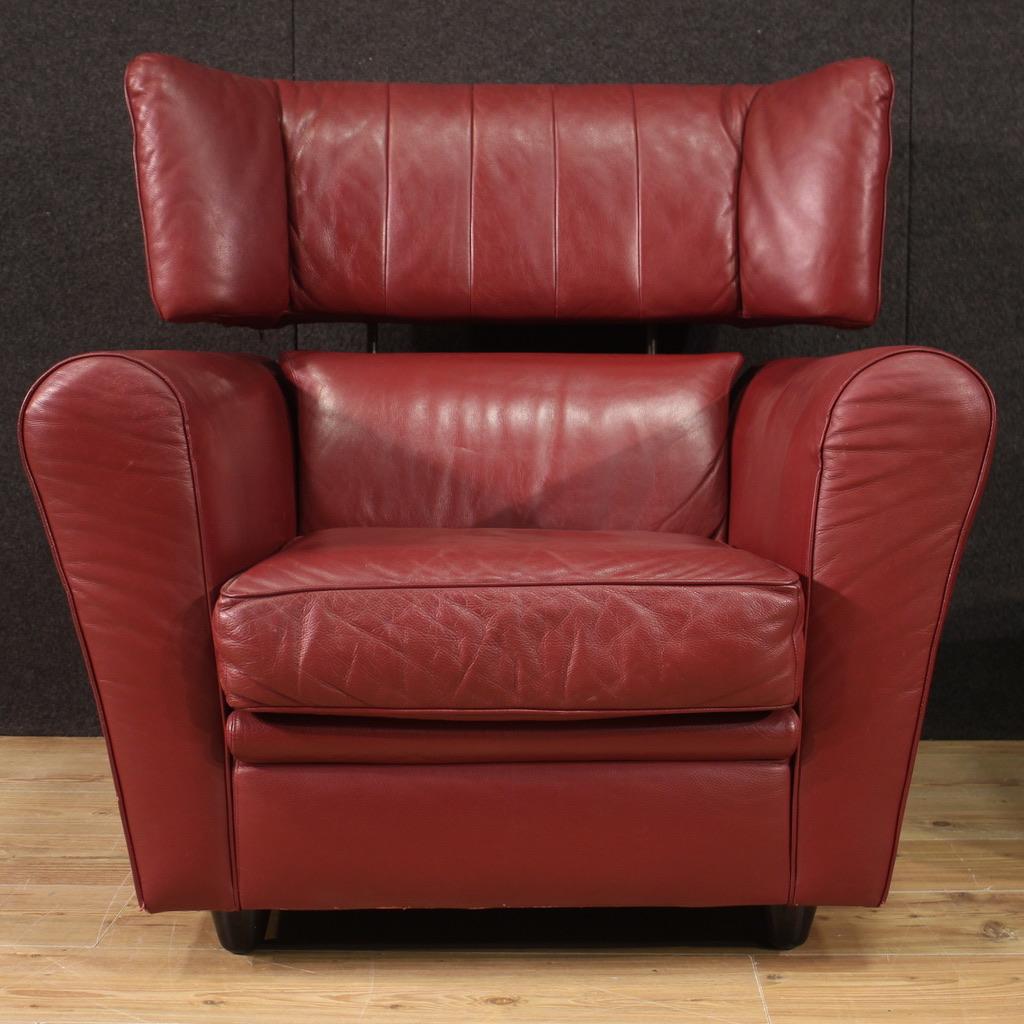 Set of 20th Century Red Leather Italian Zanotta Armchair with Footstool, 1980 In Good Condition For Sale In Vicoforte, Piedmont