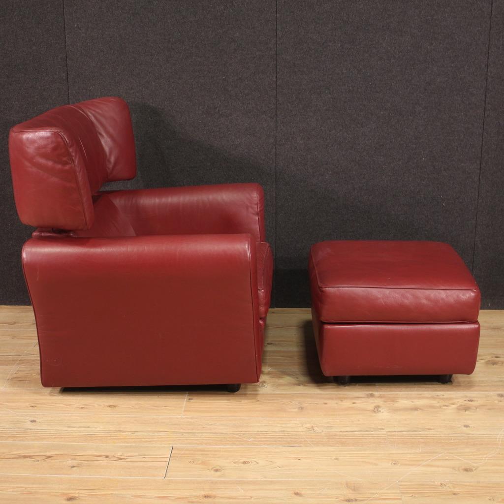 Set of 20th Century Red Leather Italian Zanotta Armchair with Footstool, 1980 For Sale 2