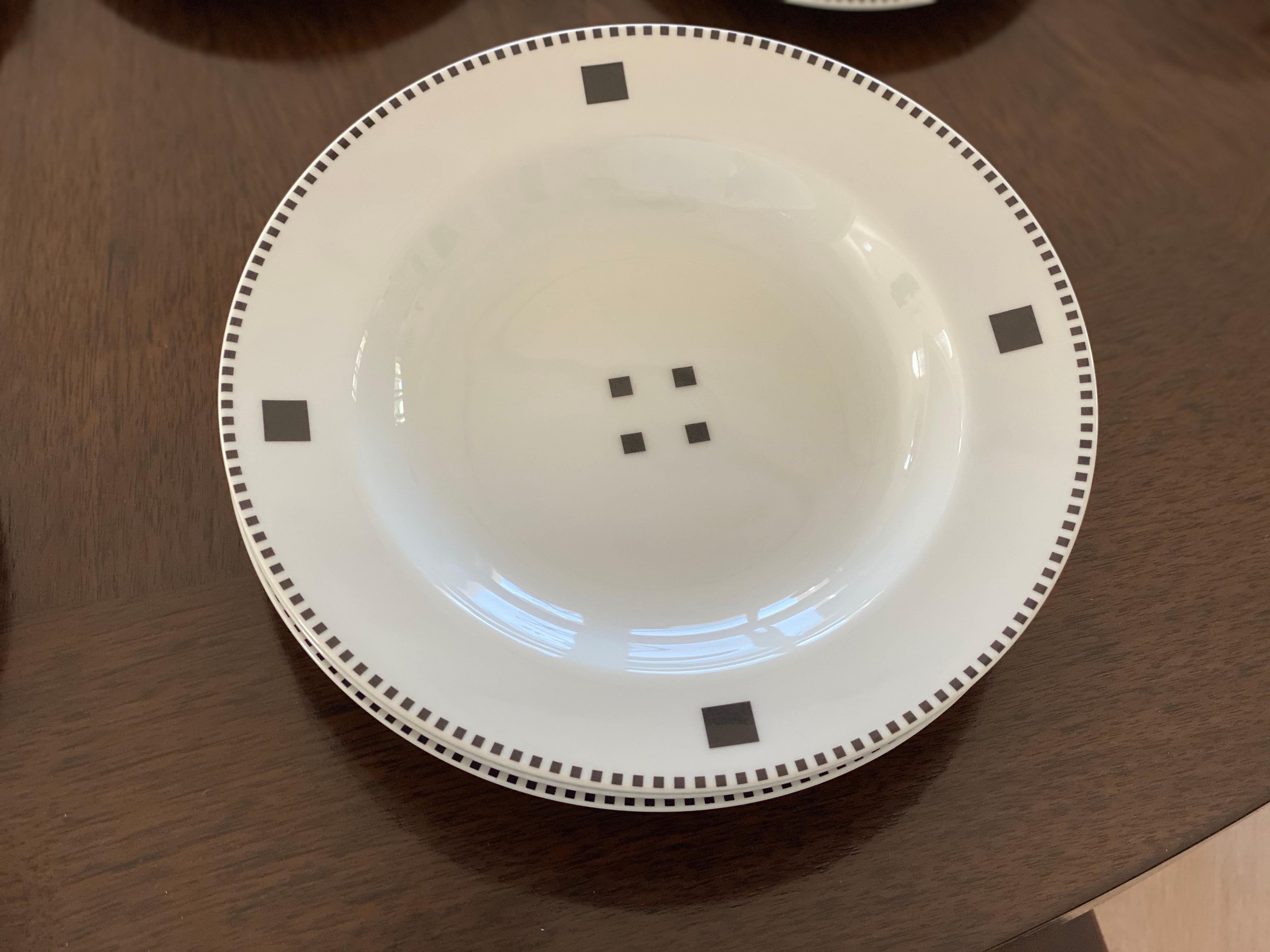 Set of 21 Gwathmey Siegel Kaufman's 'Tuxedo' for Swid Powell Various Porcelain For Sale 5
