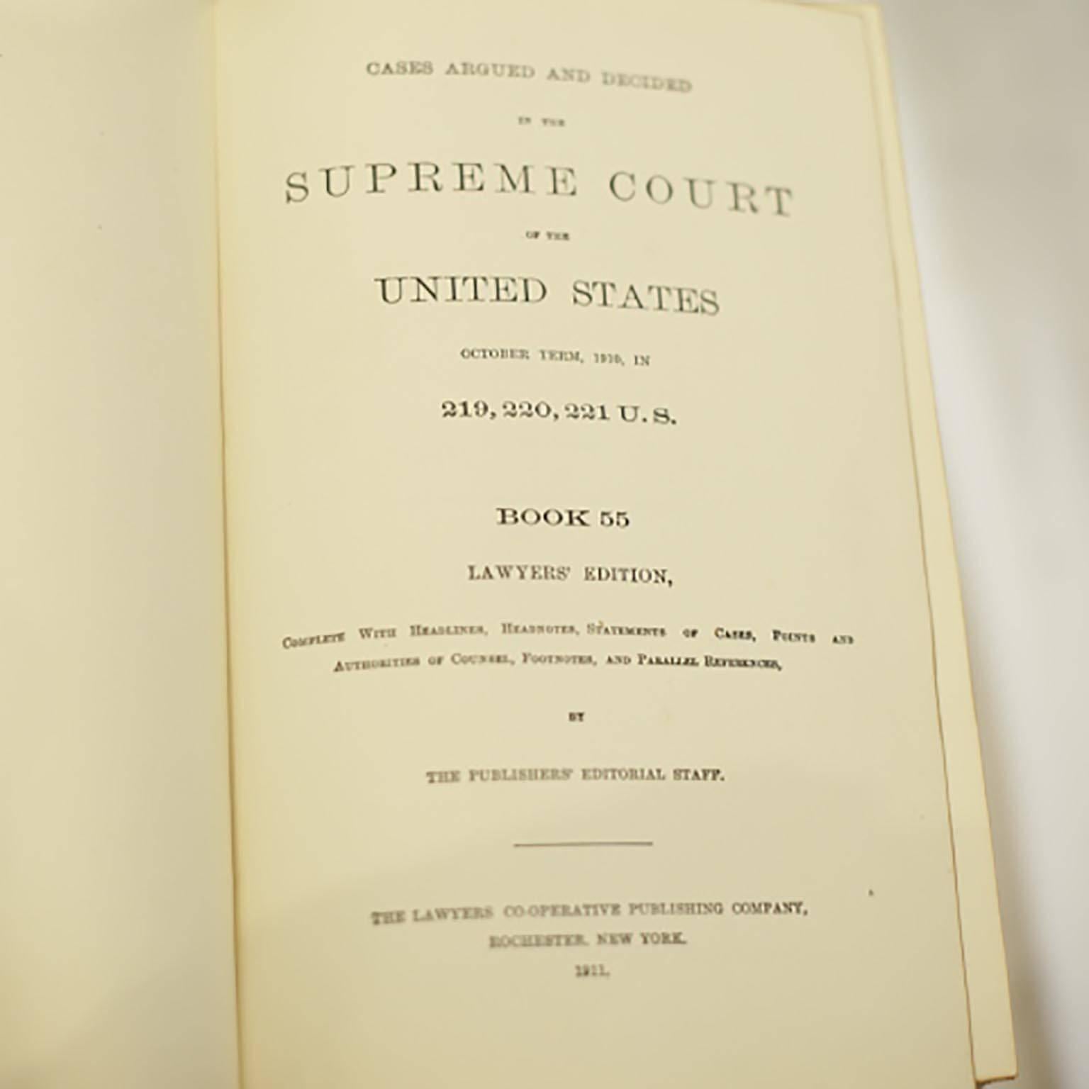 Ensemble de 21 livres de droit reliés en cuir « U.S. Supreme Court Reports », vers 1901 Bon état à San Francisco, CA