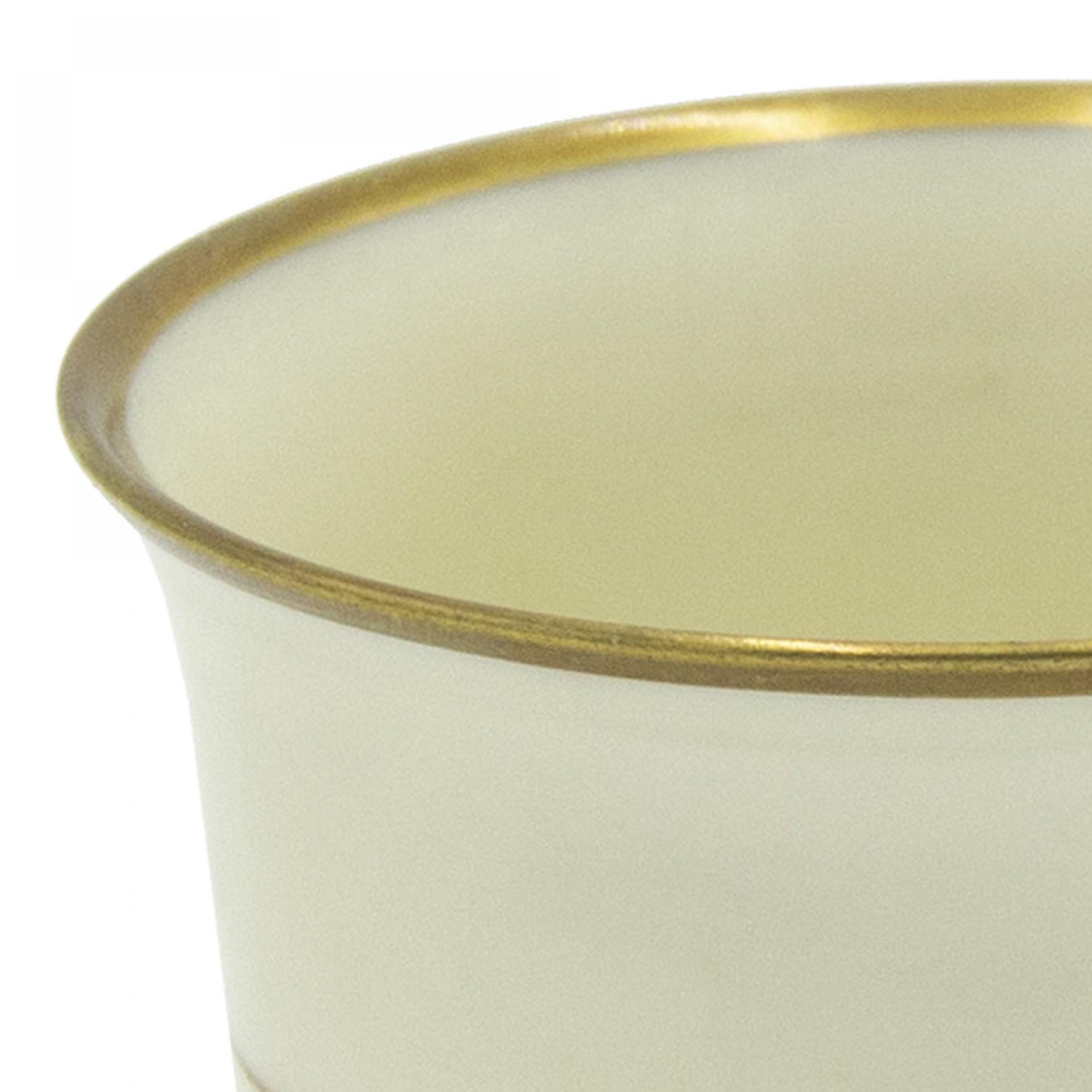 Juego de 23 tazas de té inglesas victorianas de porcelana blanca con adornos dorados y sin asas. (PRECIADO COMO CONJUNTO) (6 platillos extra)