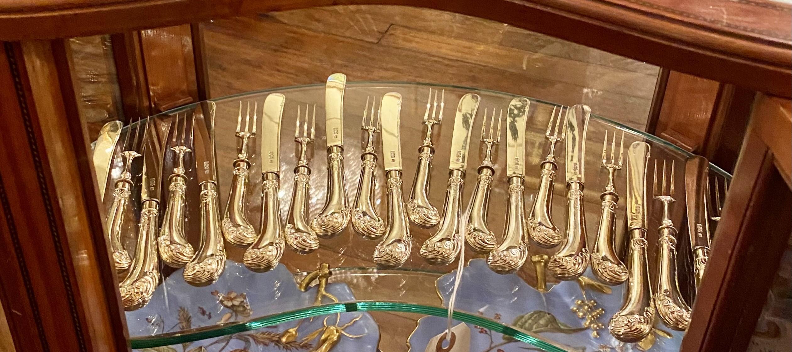 Set of 24 Antique English Vermeil Gold on Sterling Silver Dessert Cutlery For Sale 5