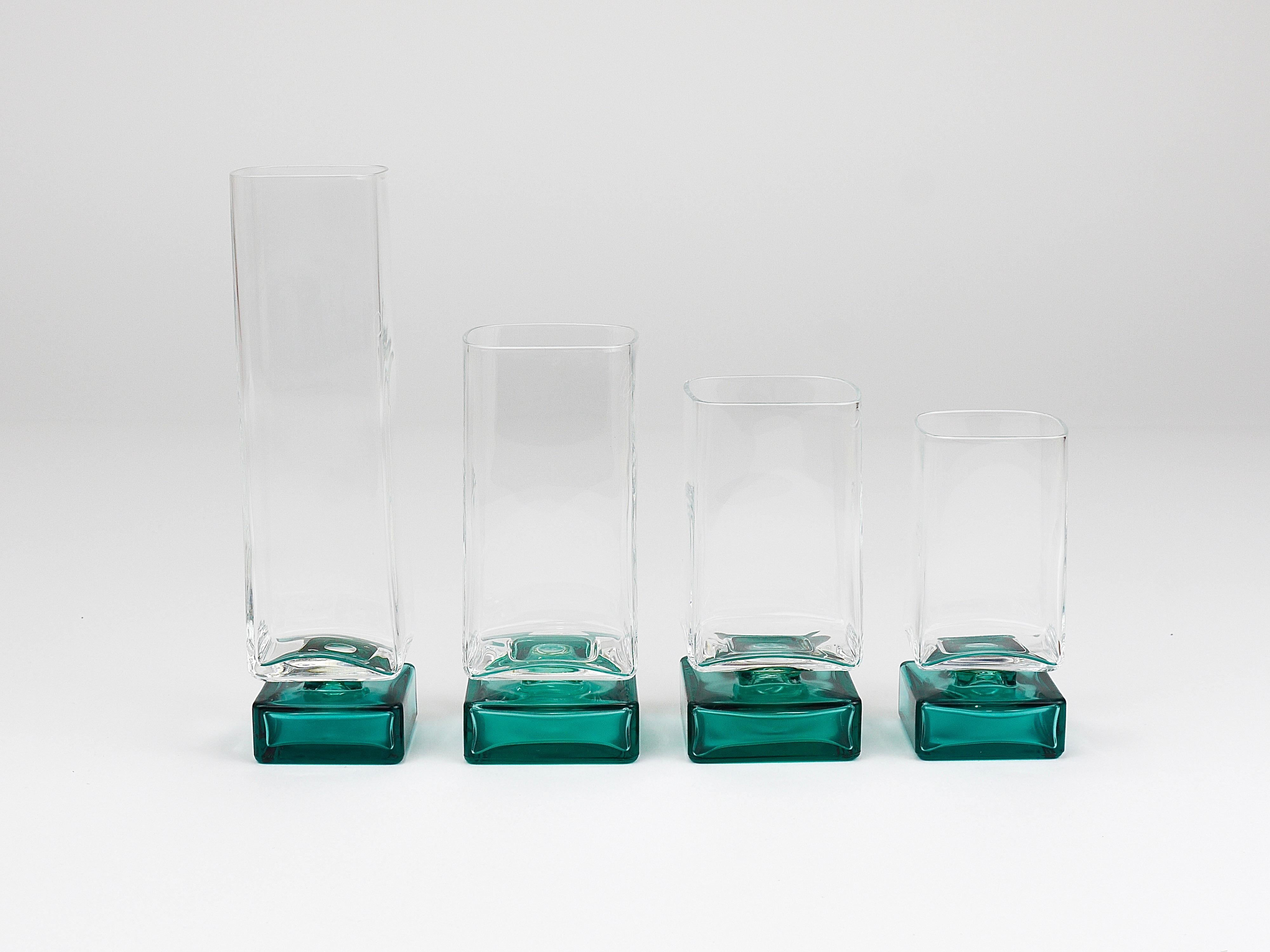 Satz von 24 Luigi Bormioli Postmoderne Licht & Musik Monet Gläser, Italien, 1980er im Angebot 1