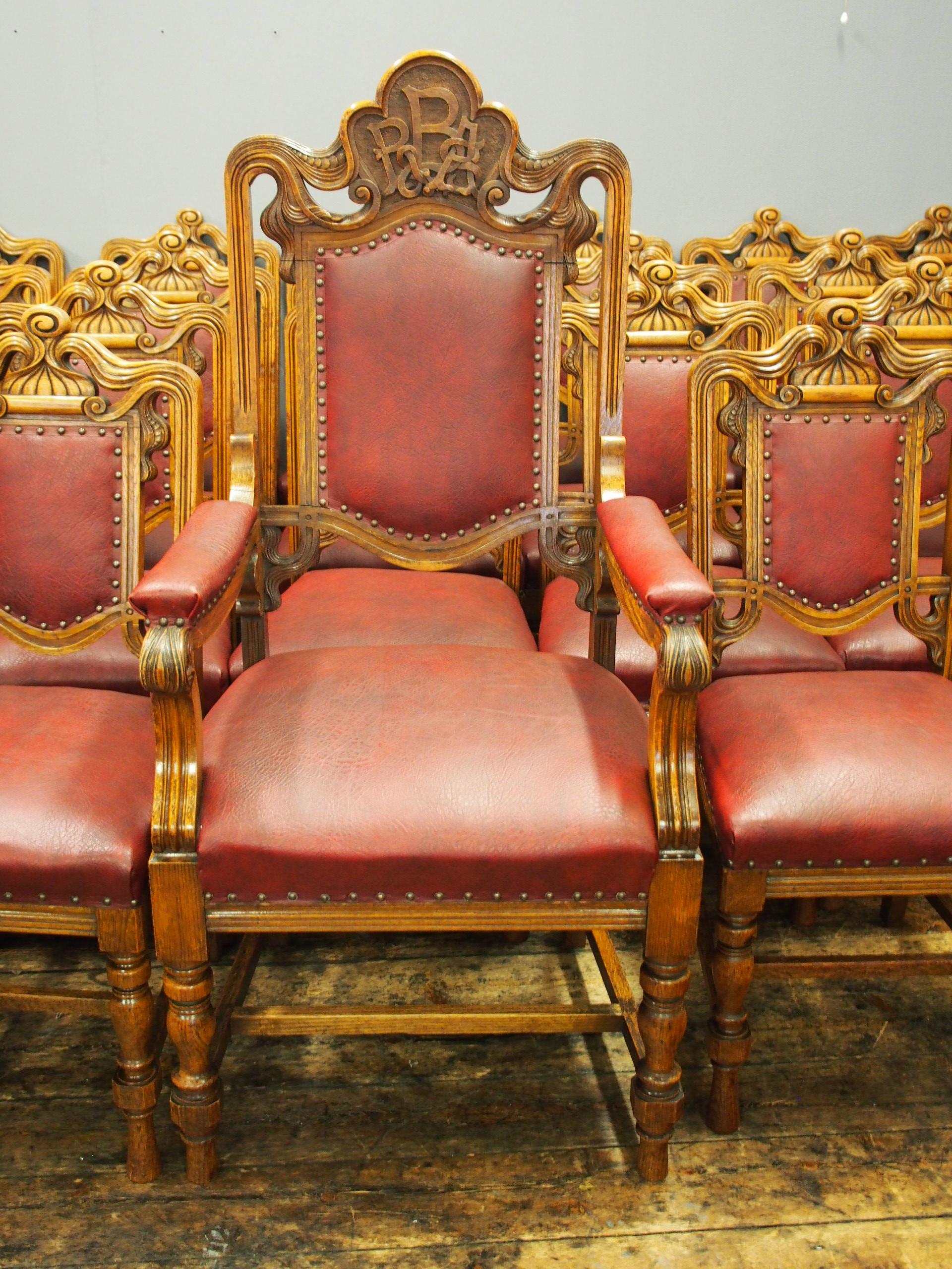 Late 19th Century Set of 24 Victorian Carved Oak Dining Chairs For Sale