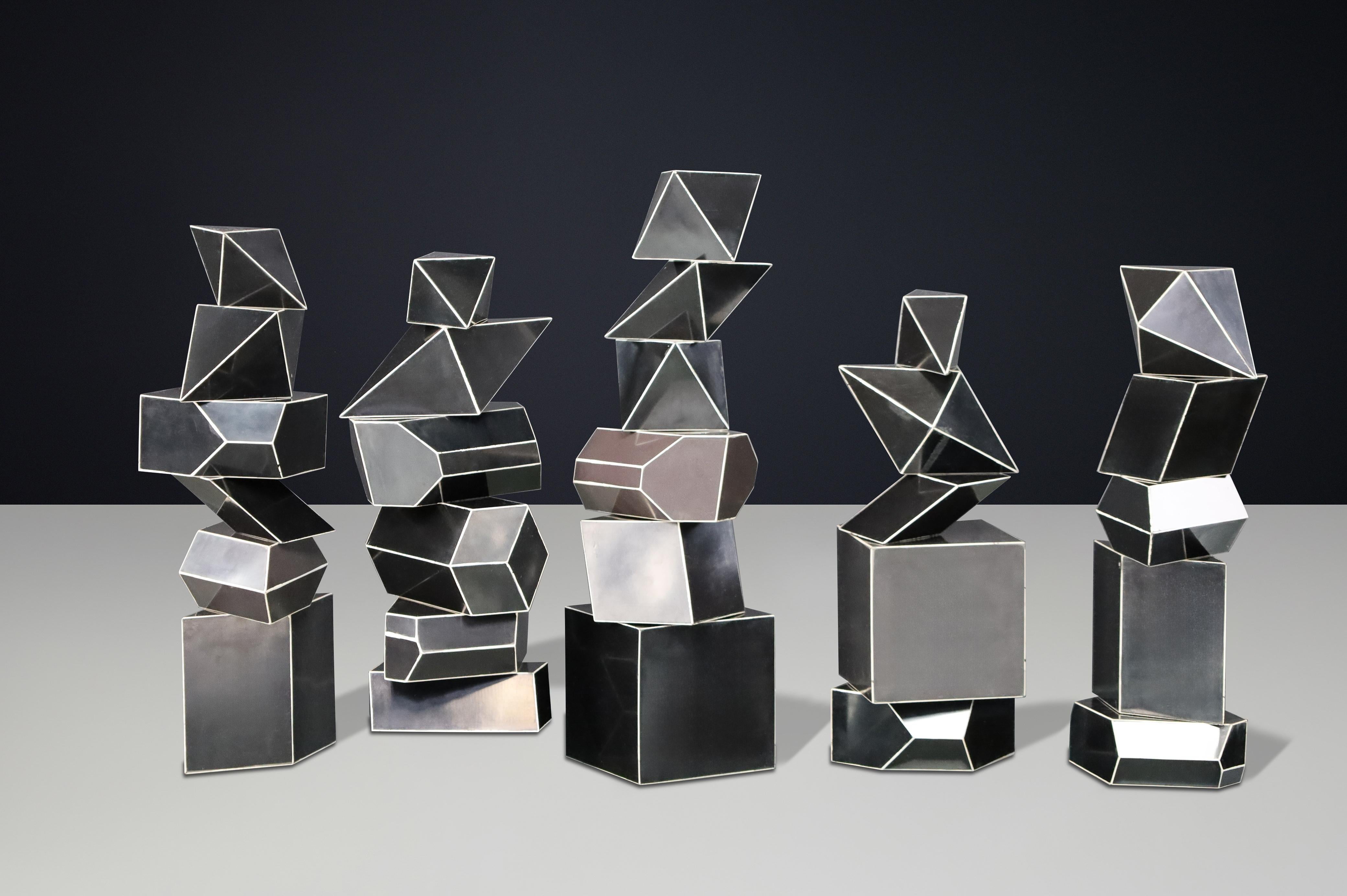 Ensemble de 28 modèles géométriques en bakélite Bauhaus pour salles de classe, CZ 1930s en vente 2