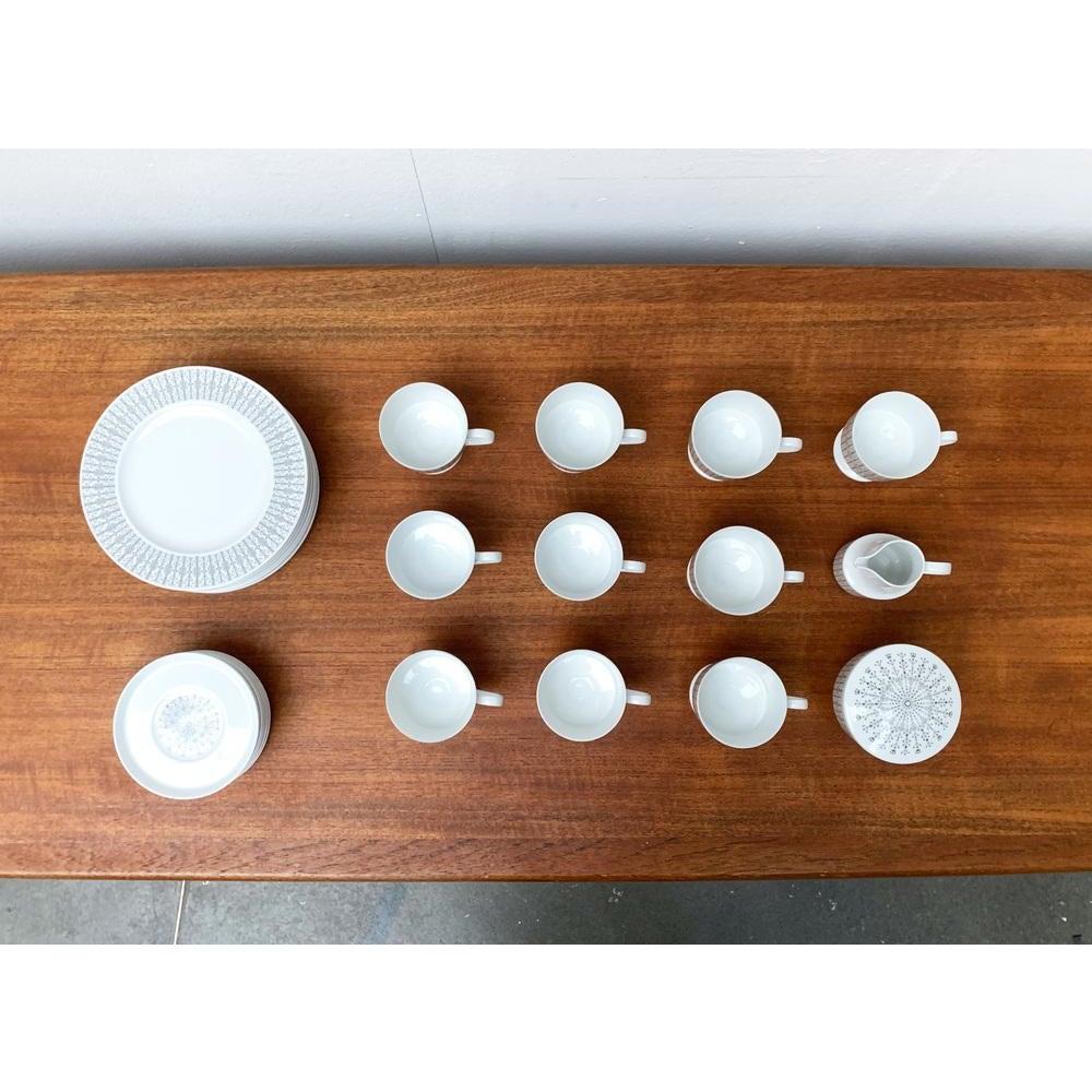 Allemand Ensemble de 28 services à café Vintage Composition Secunda Grau par Tapio Wirkkala en vente