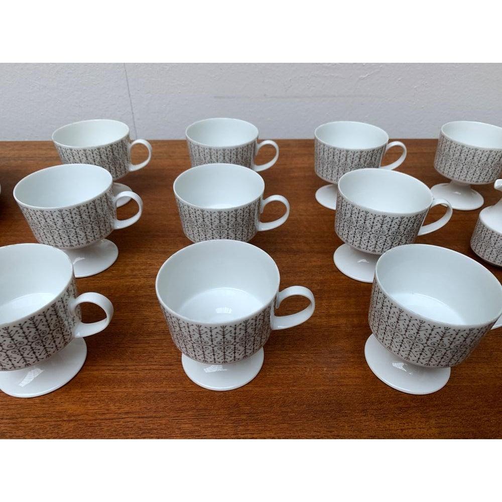 Céramique Ensemble de 28 services à café Vintage Composition Secunda Grau par Tapio Wirkkala en vente