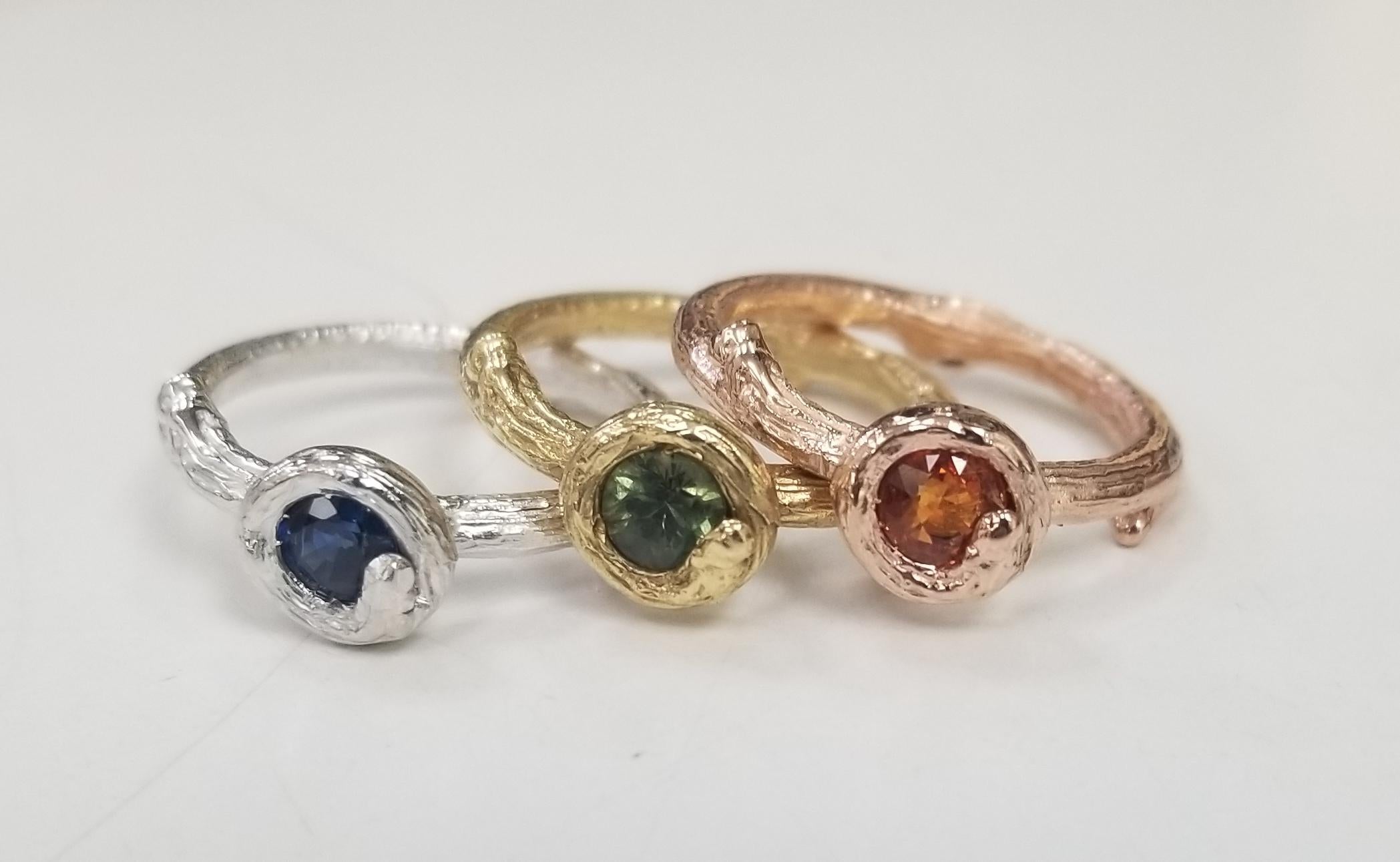 Round Cut Set of 3 14k gold Multicolored Sapphire Bark Stack-Able Rings For Sale