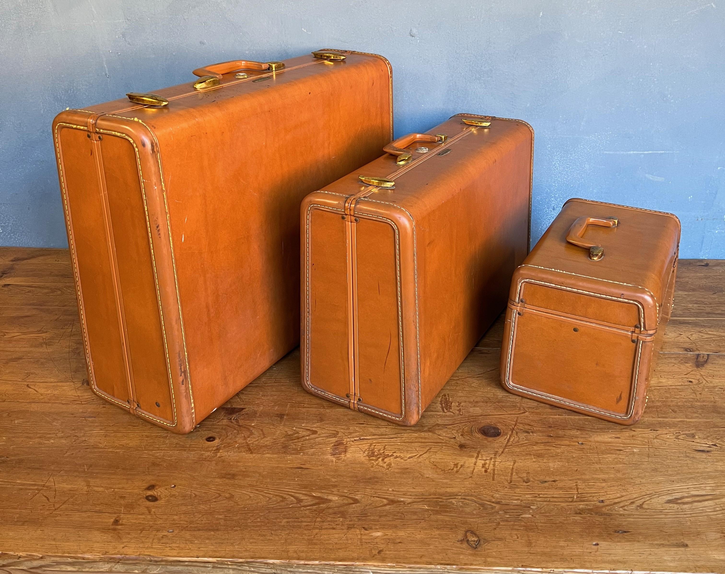 Set of 3 1940's Samsonite Hard Shell Leather Suitcases 12