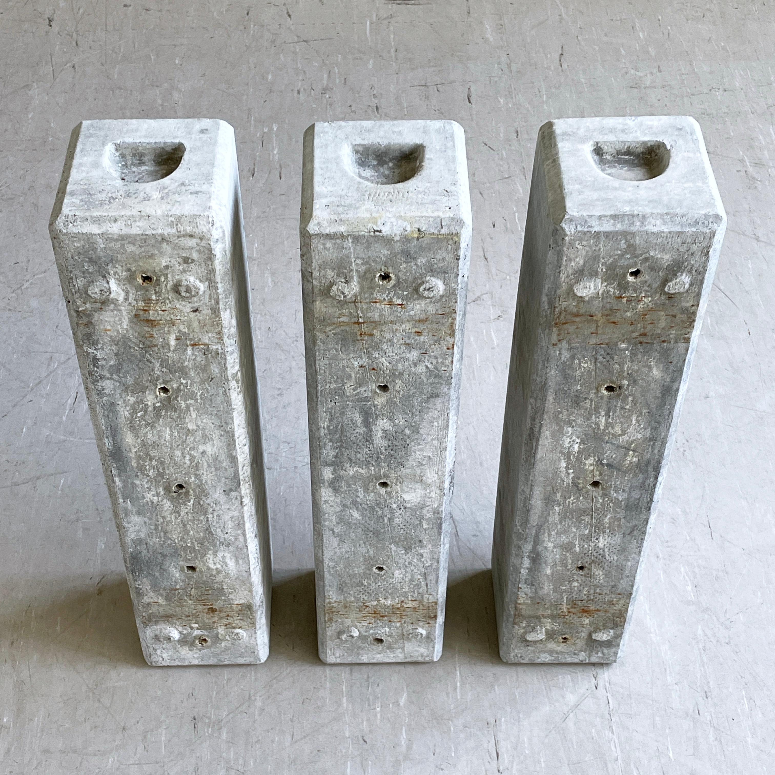 Set of 3 1950's minimalist planter by Swiss designer, Willy Guhl for Eternit AG 5