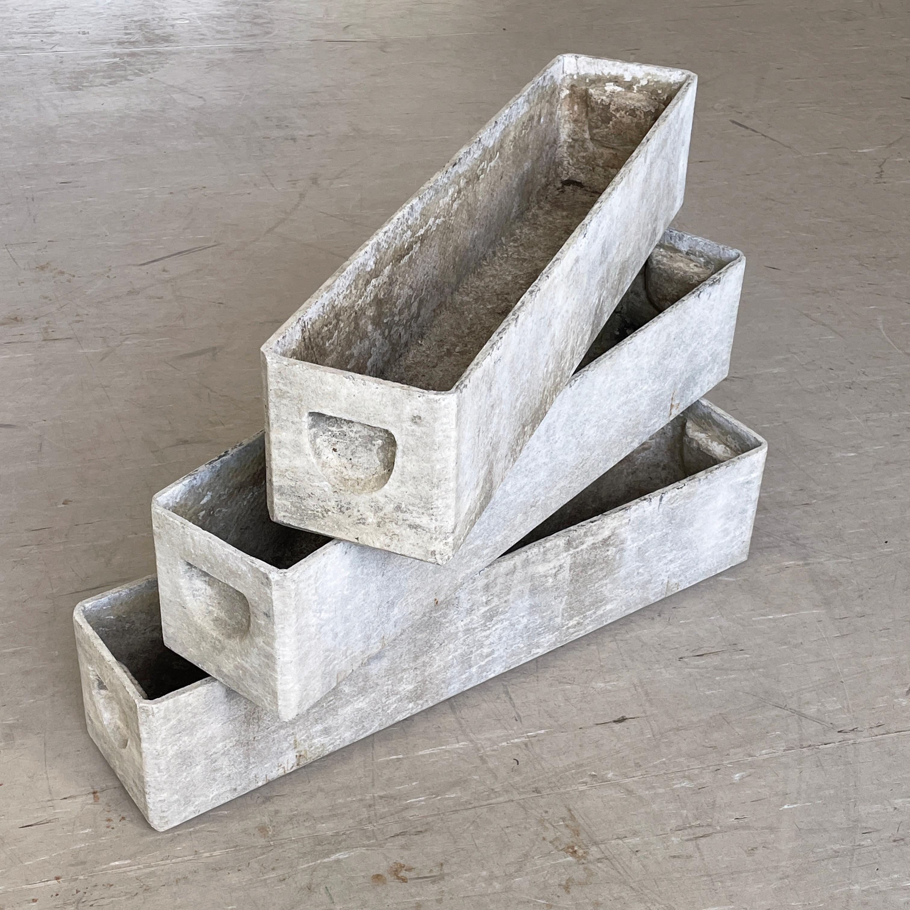Set of 3 1950's minimalist planter by Swiss designer, Willy Guhl for Eternit AG 9