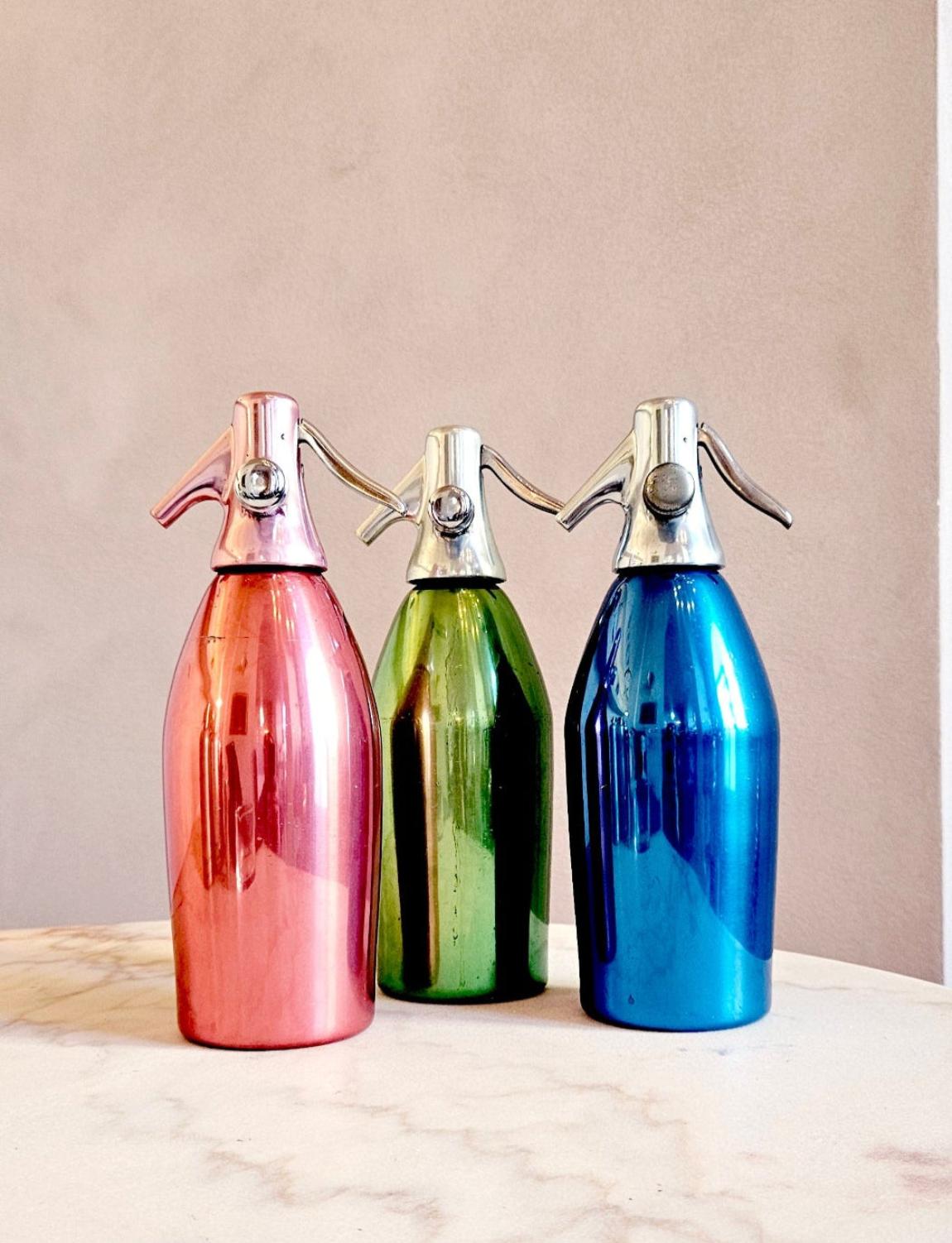 Set of 3 1955 Blue, Pink & Green Italian Metal Soda Fountains In Good Condition For Sale In Florence, Tuscany