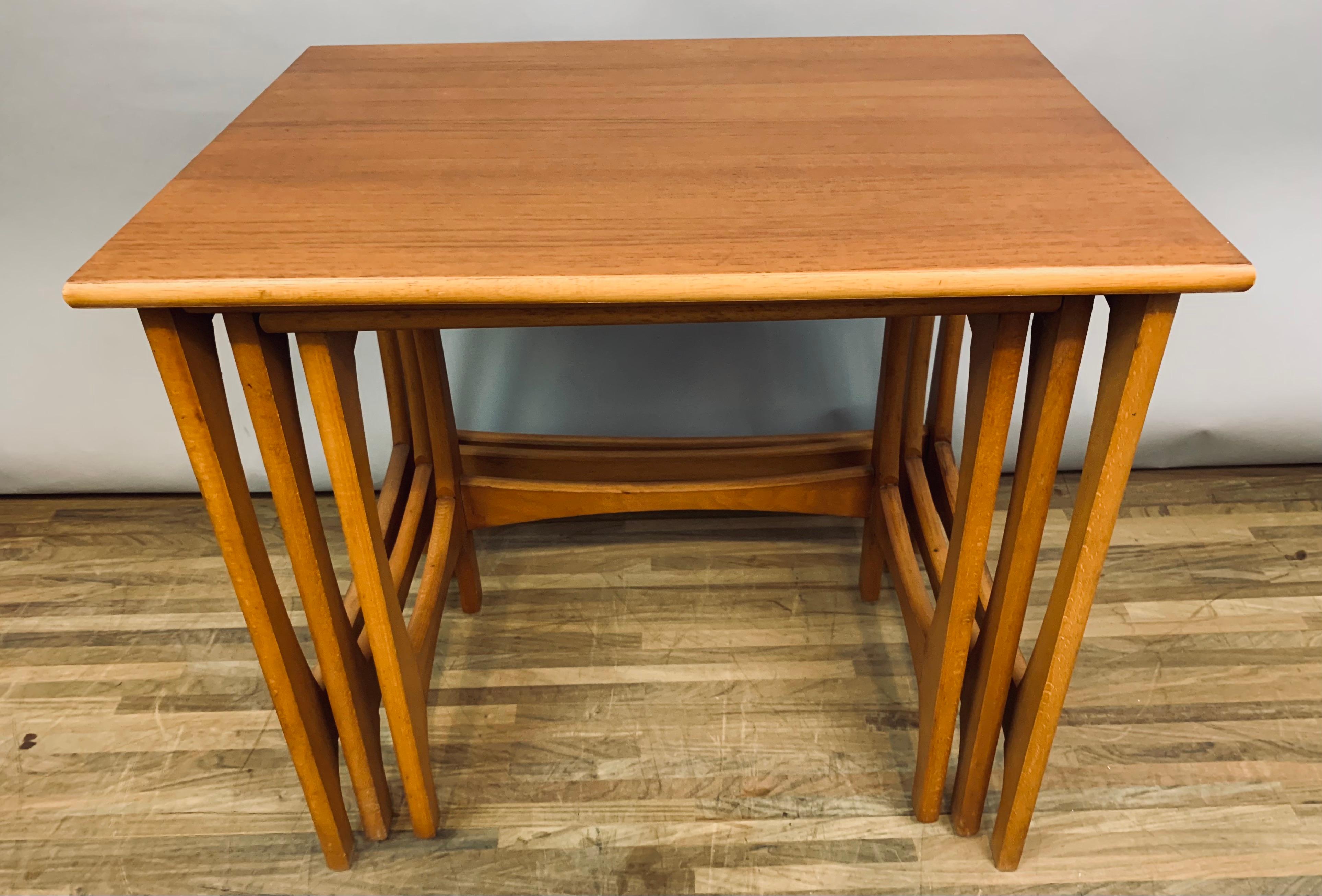 Set of 3 1960s Mid-Century Vintage English Stackable Teak Nest of Tables 10