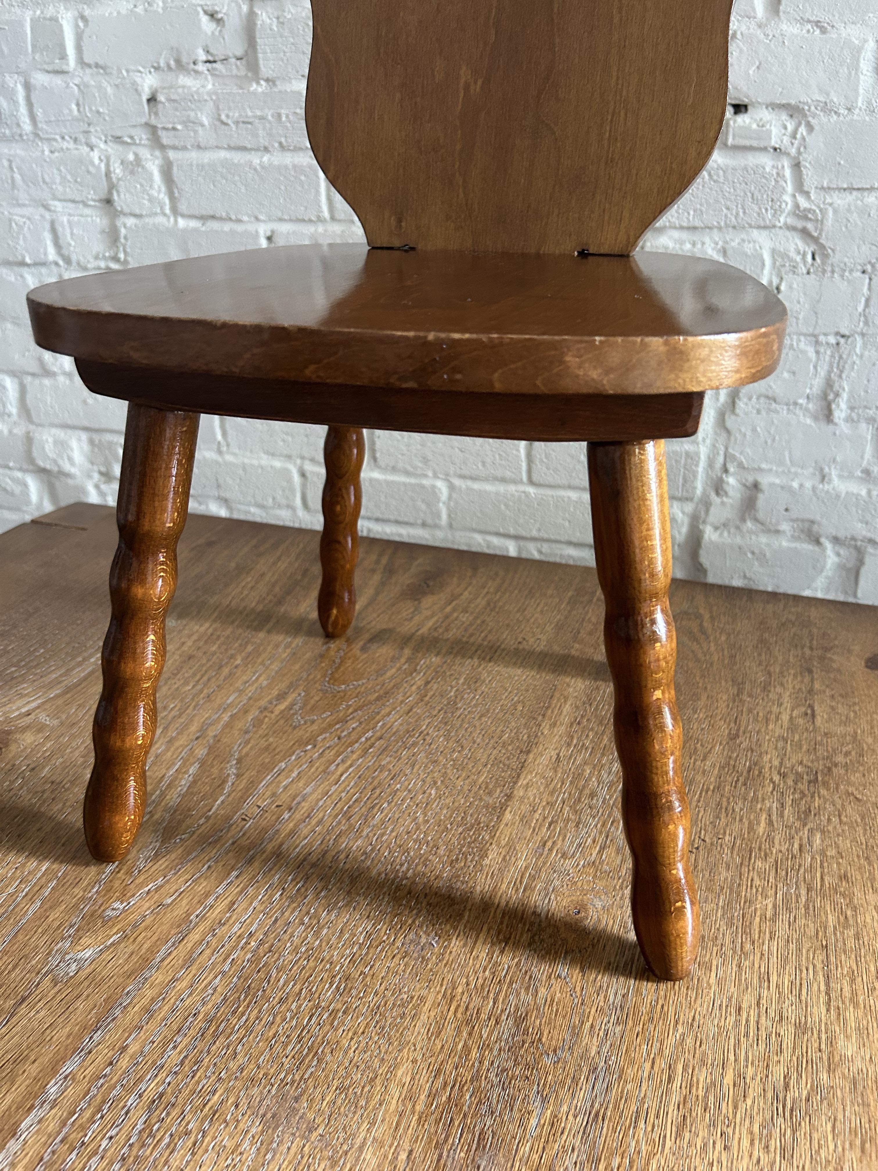 Set of 3 1960s Solid Wood Decorative Stools / Children's Chair, Made in Romania 10