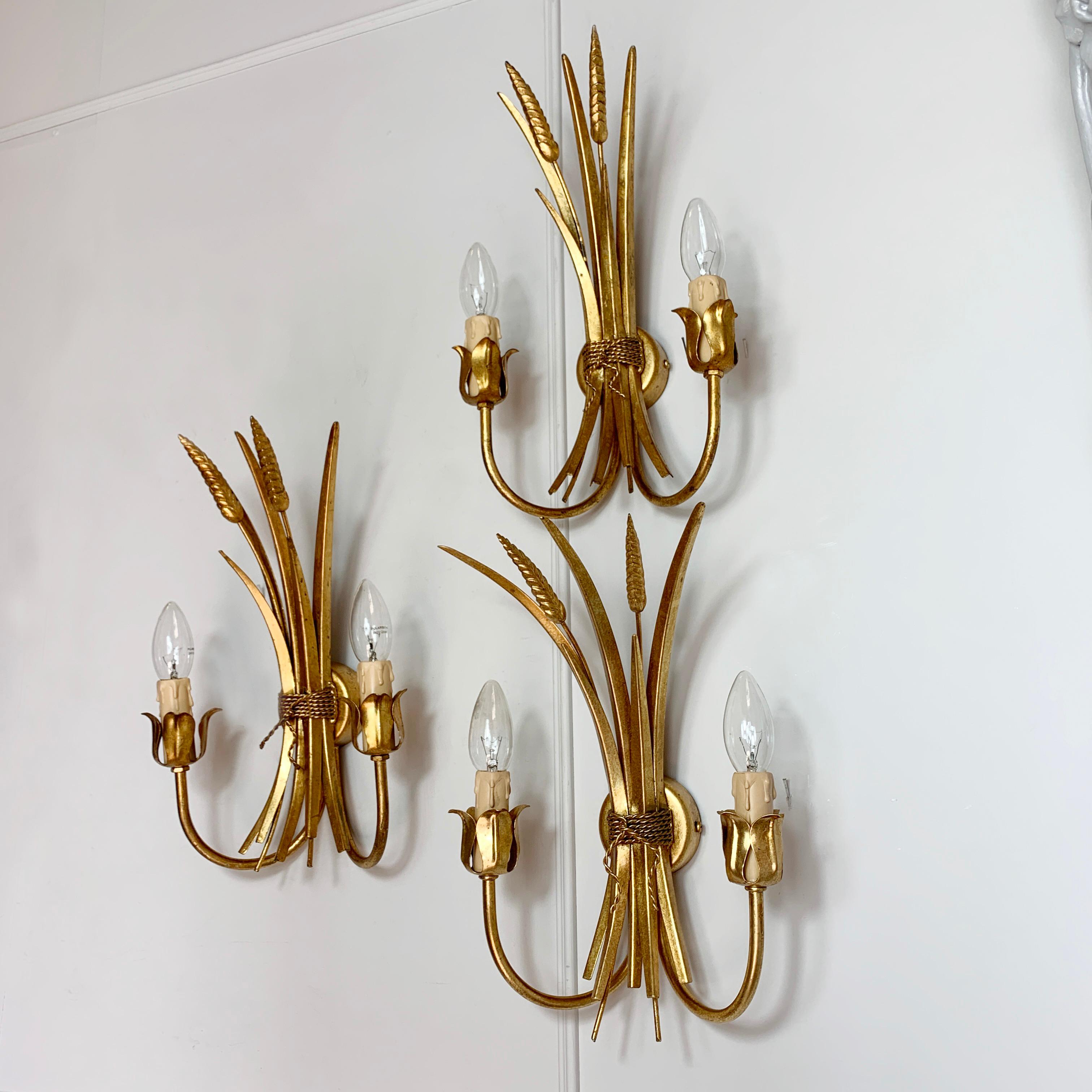 Set of 3 1980’s Gold Metal Wheat Sheaf Wall Lights For Sale 2