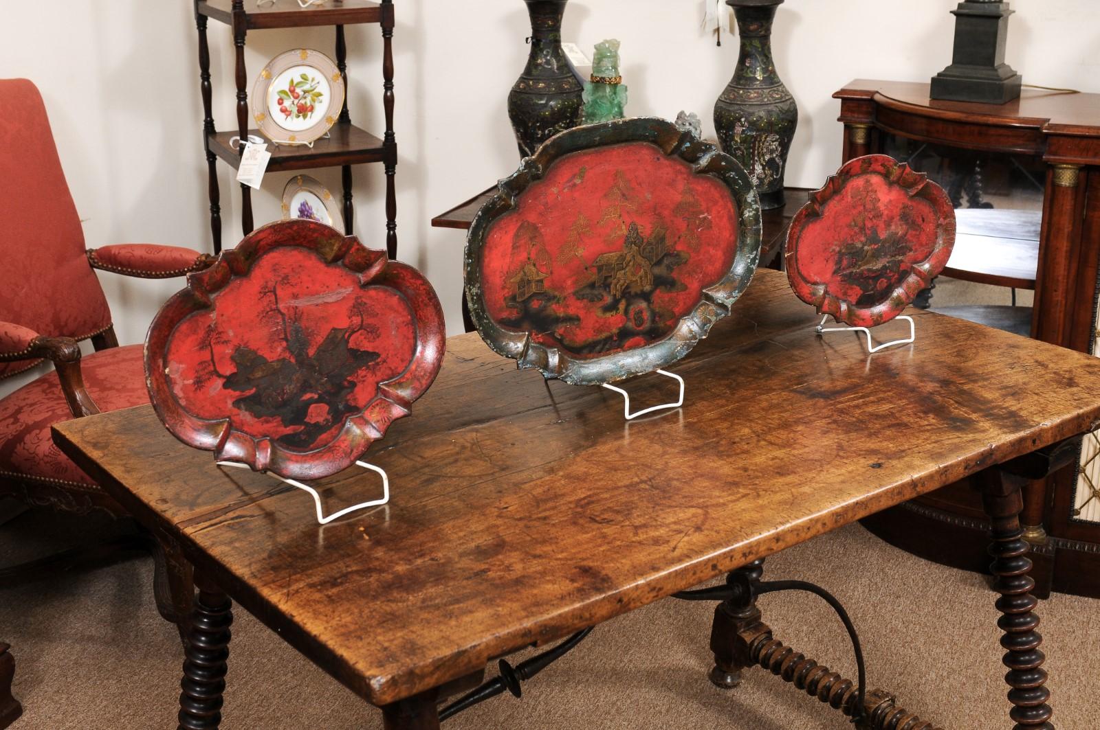 Set of 3 19th Century Red Chinoserie Lacquered Paper Mache Trays In Good Condition In Atlanta, GA