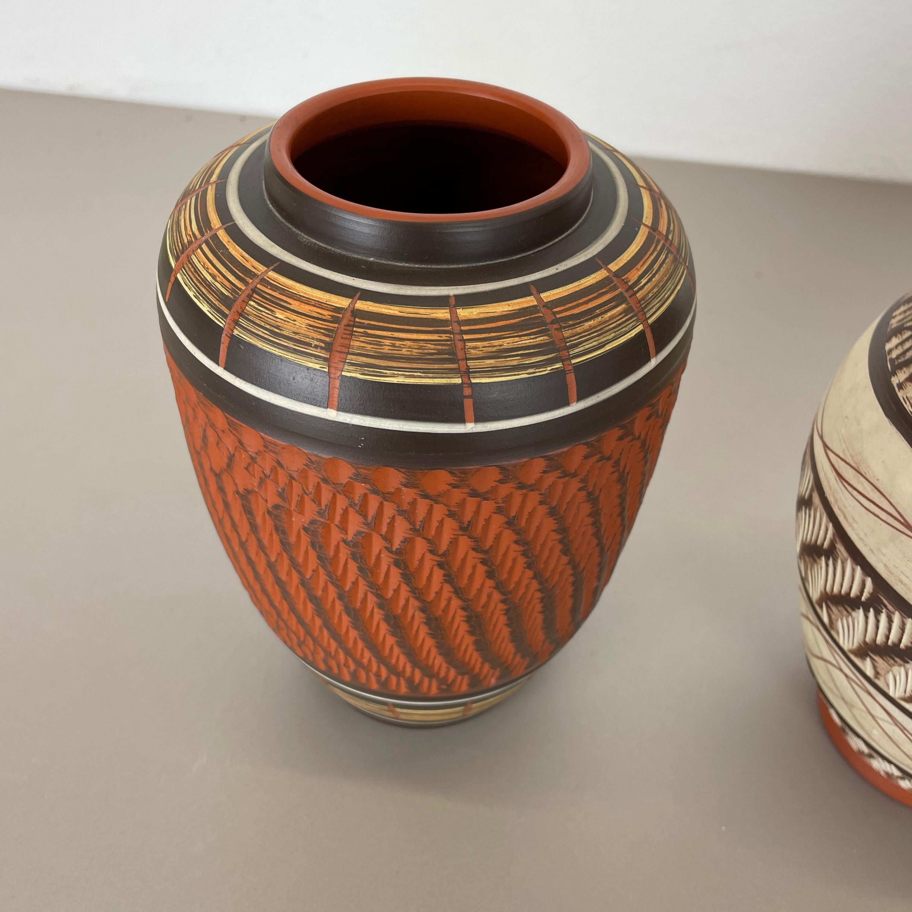 Set of 3 Abstract Ceramic Pottery Vases by EIWA / AKRU Ceramics, Germany, 1950s For Sale 2