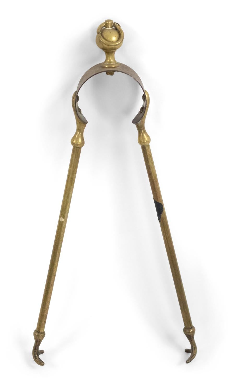 Juego de 3 herramientas de fuego de latón American Country Colonial británico en venta