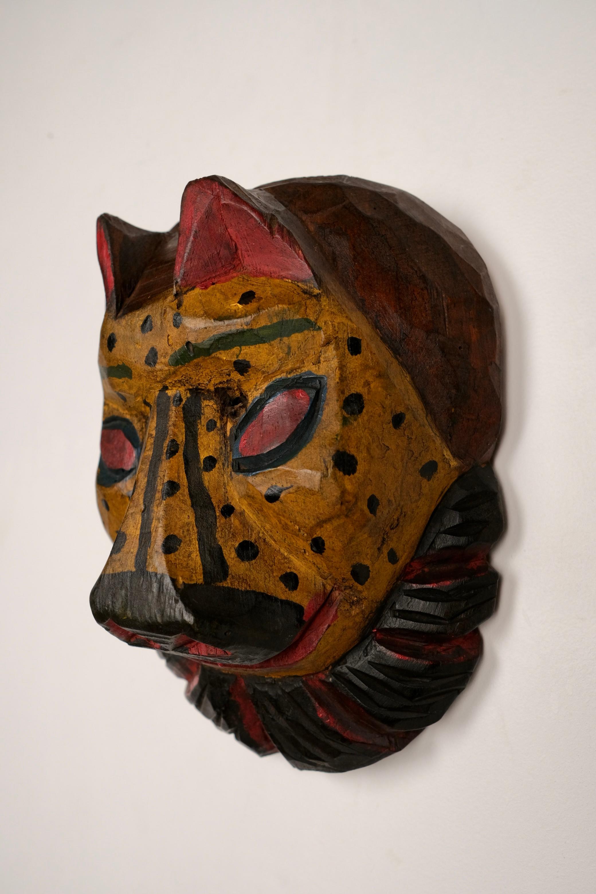 Set of 3 animal masks in wood, Guatemala, 1980s 5