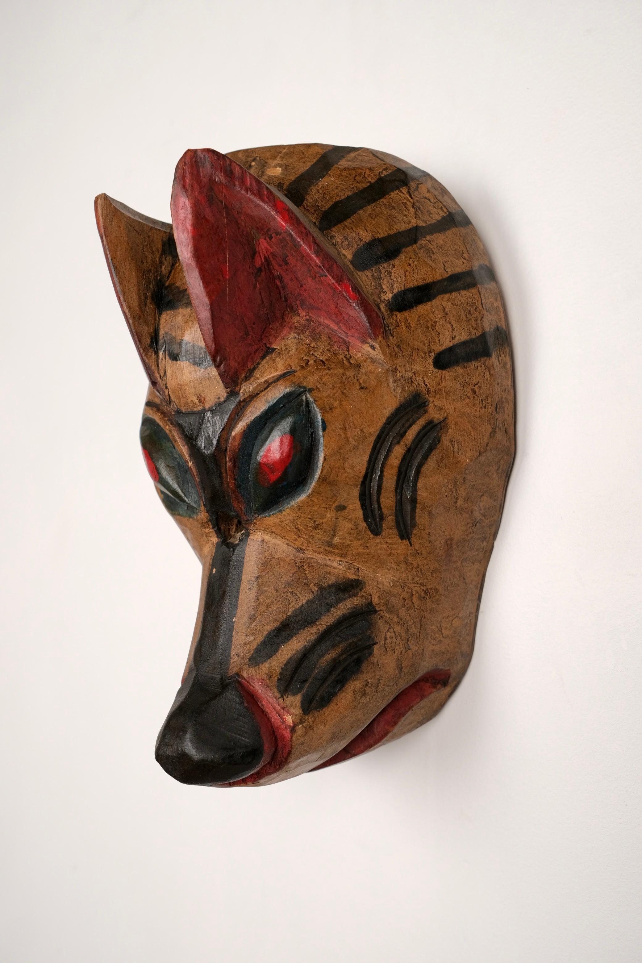 Wood Set of 3 animal masks in wood, Guatemala, 1980s
