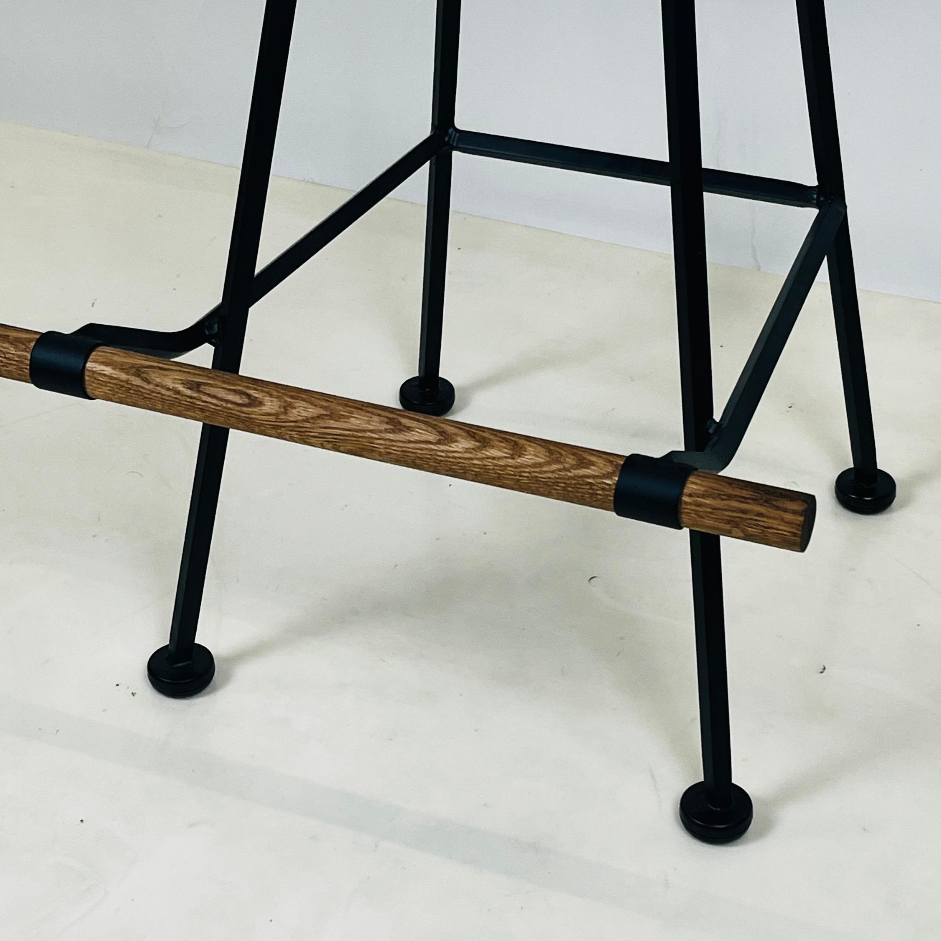 Juego de 3 taburetes de bar giratorios Antibes de Design Frères, en COM Acero en venta